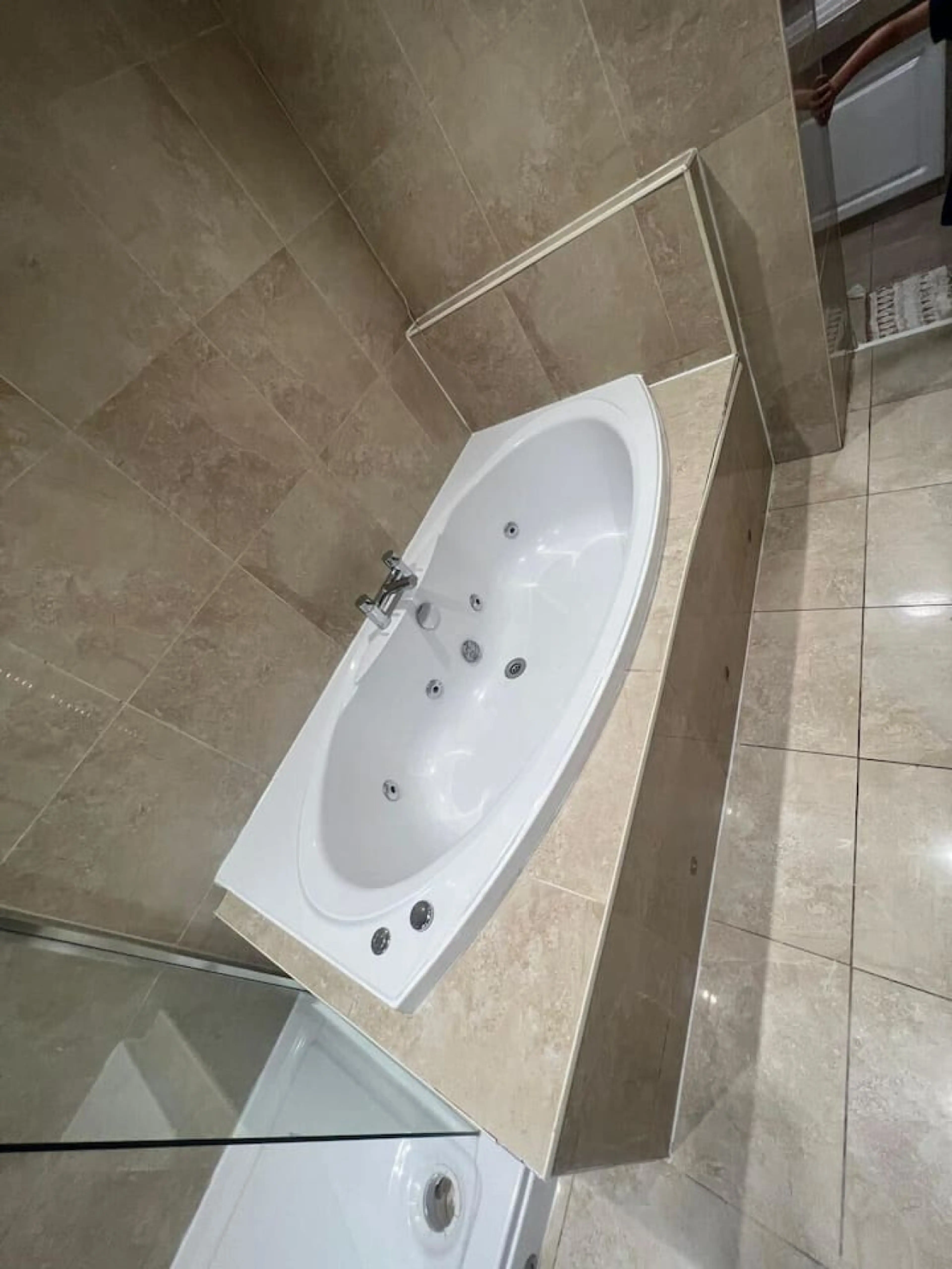 2 Down Street - Image 12