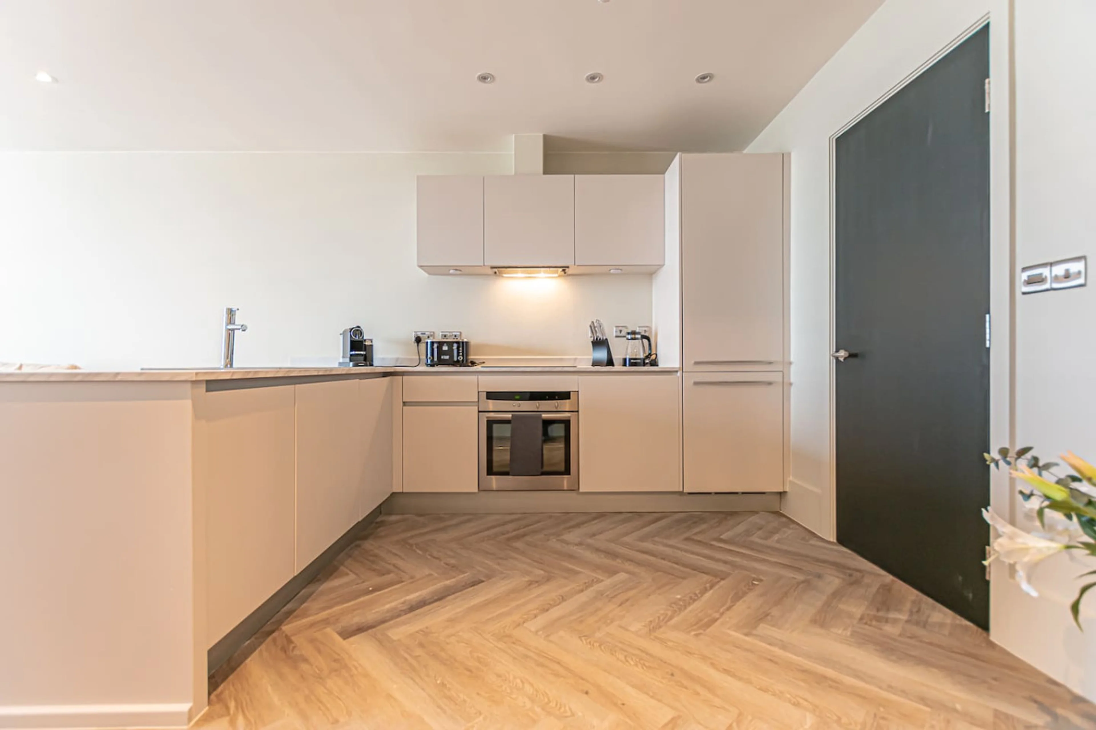 William Jessop Way - Room 26 - View 4