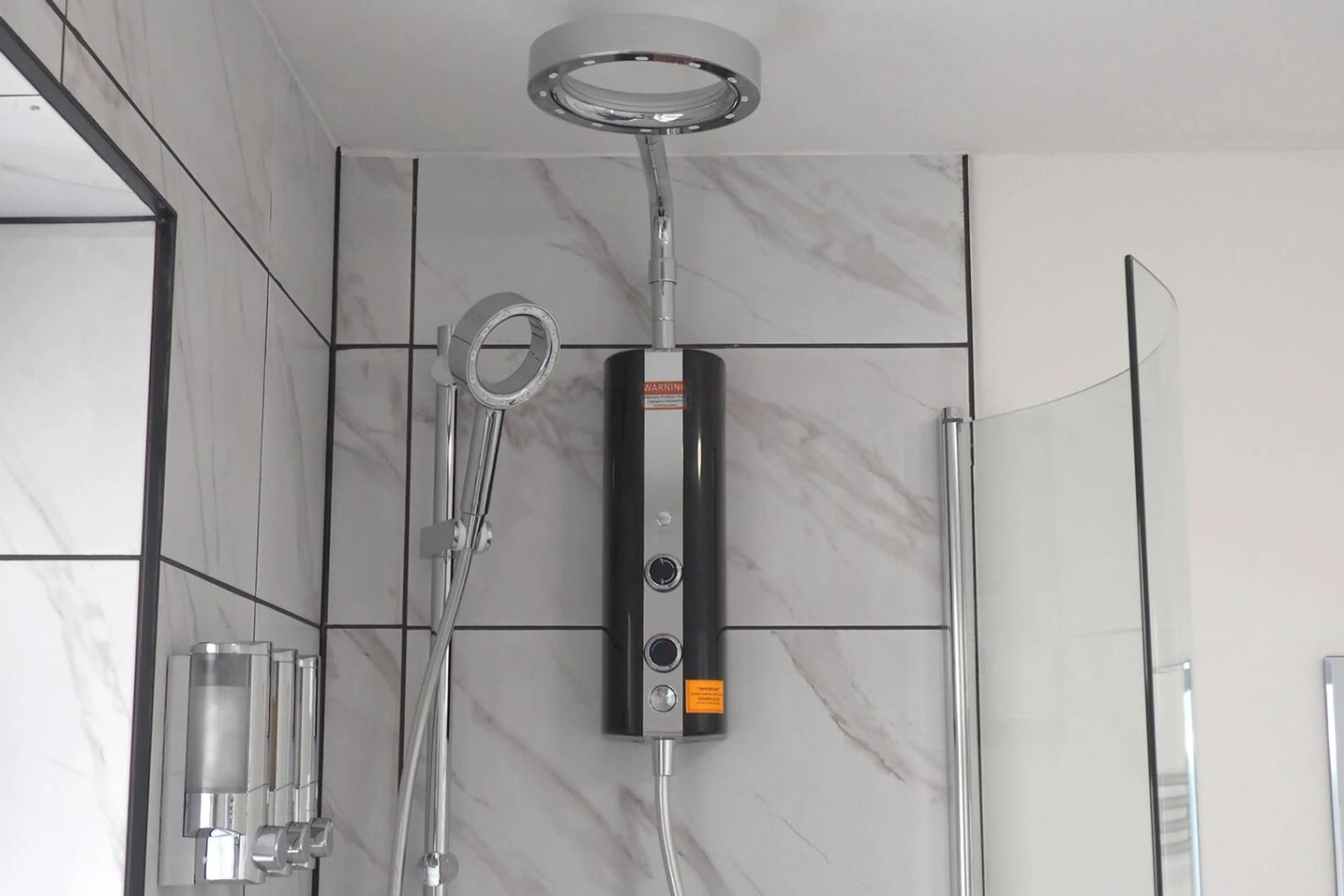 7 Southgate Street - Image 20