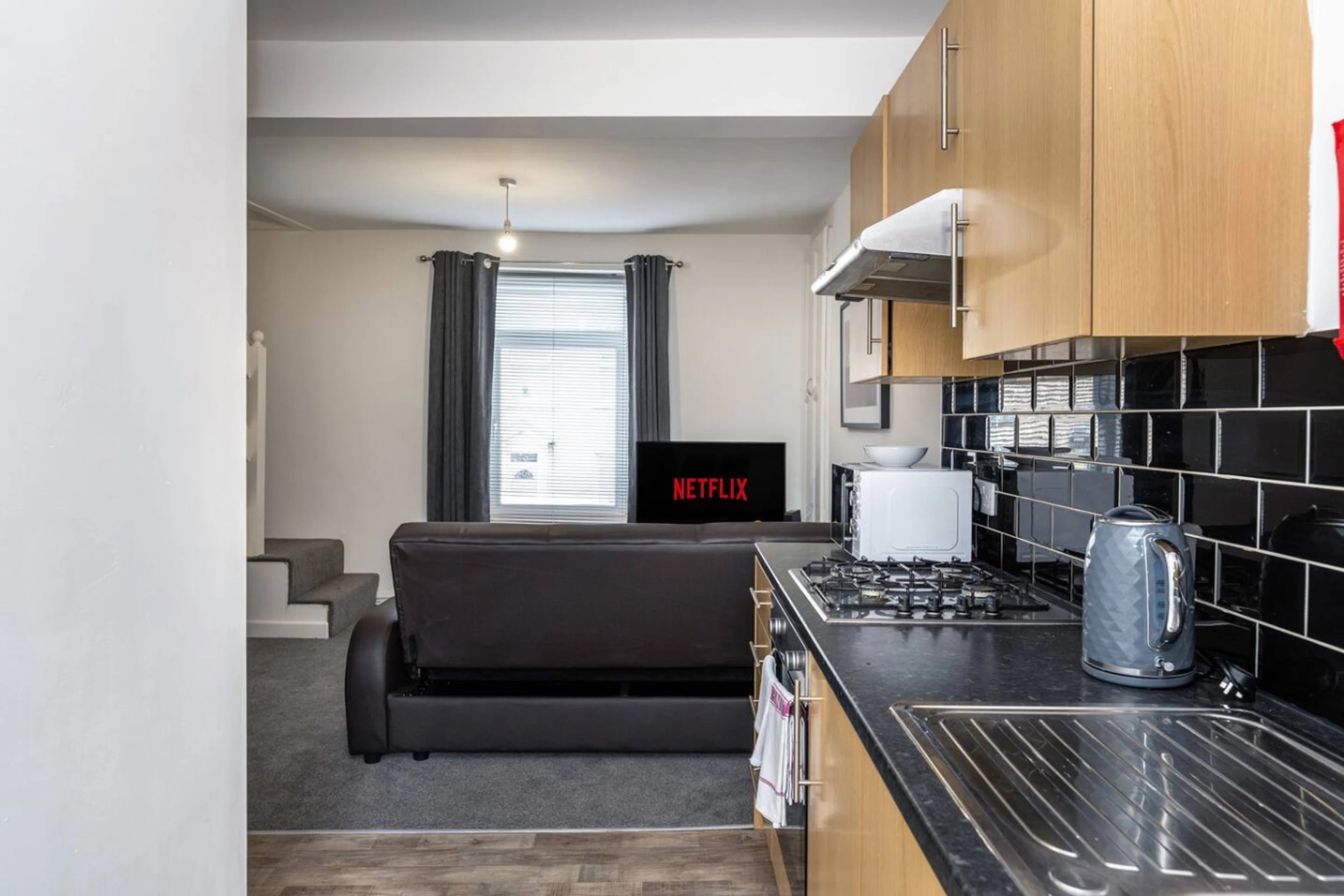 1391 Neath Road - Flat 3 - View 2