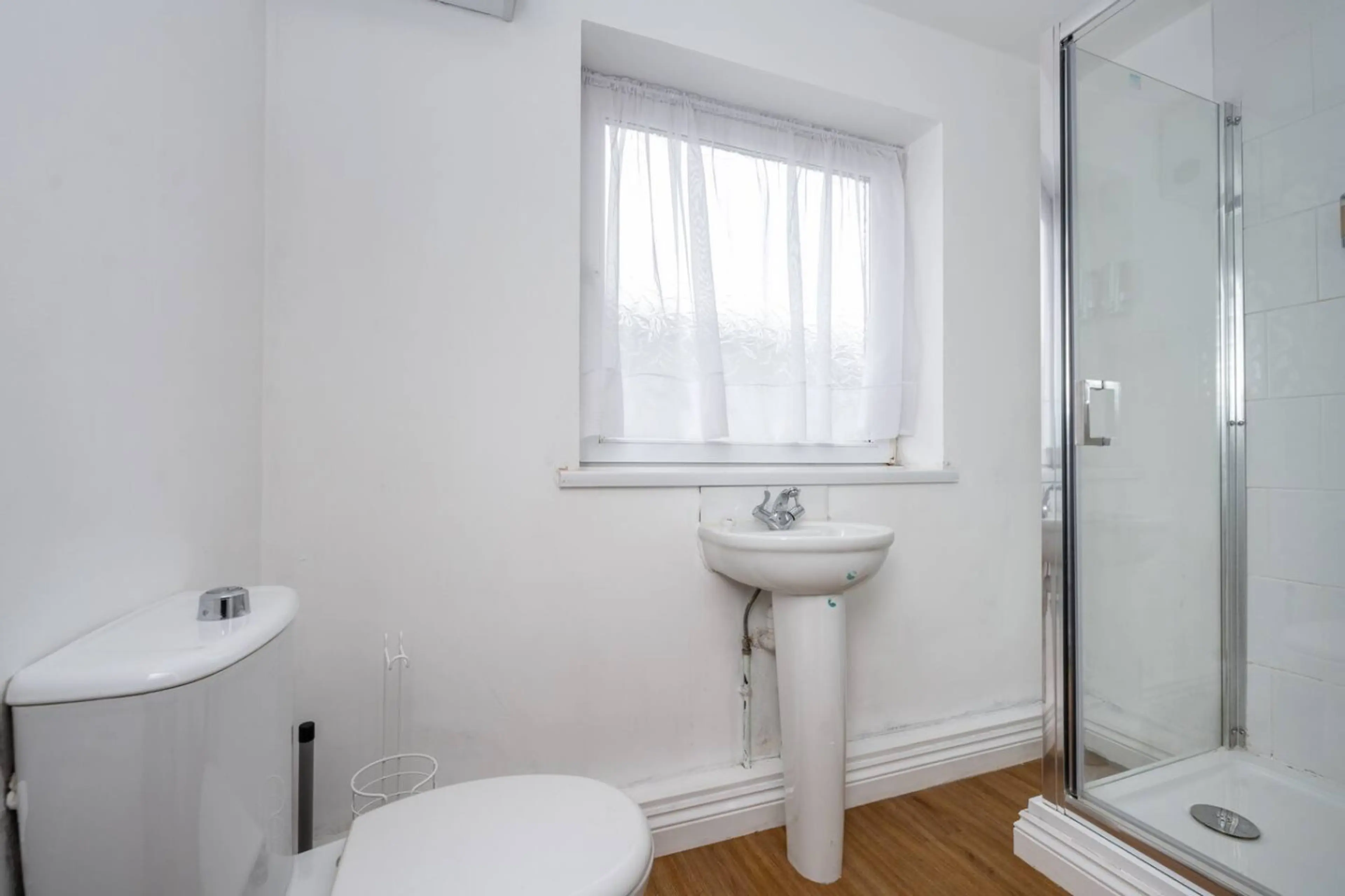 1391 Neath Road - Flat 1 - Image 16