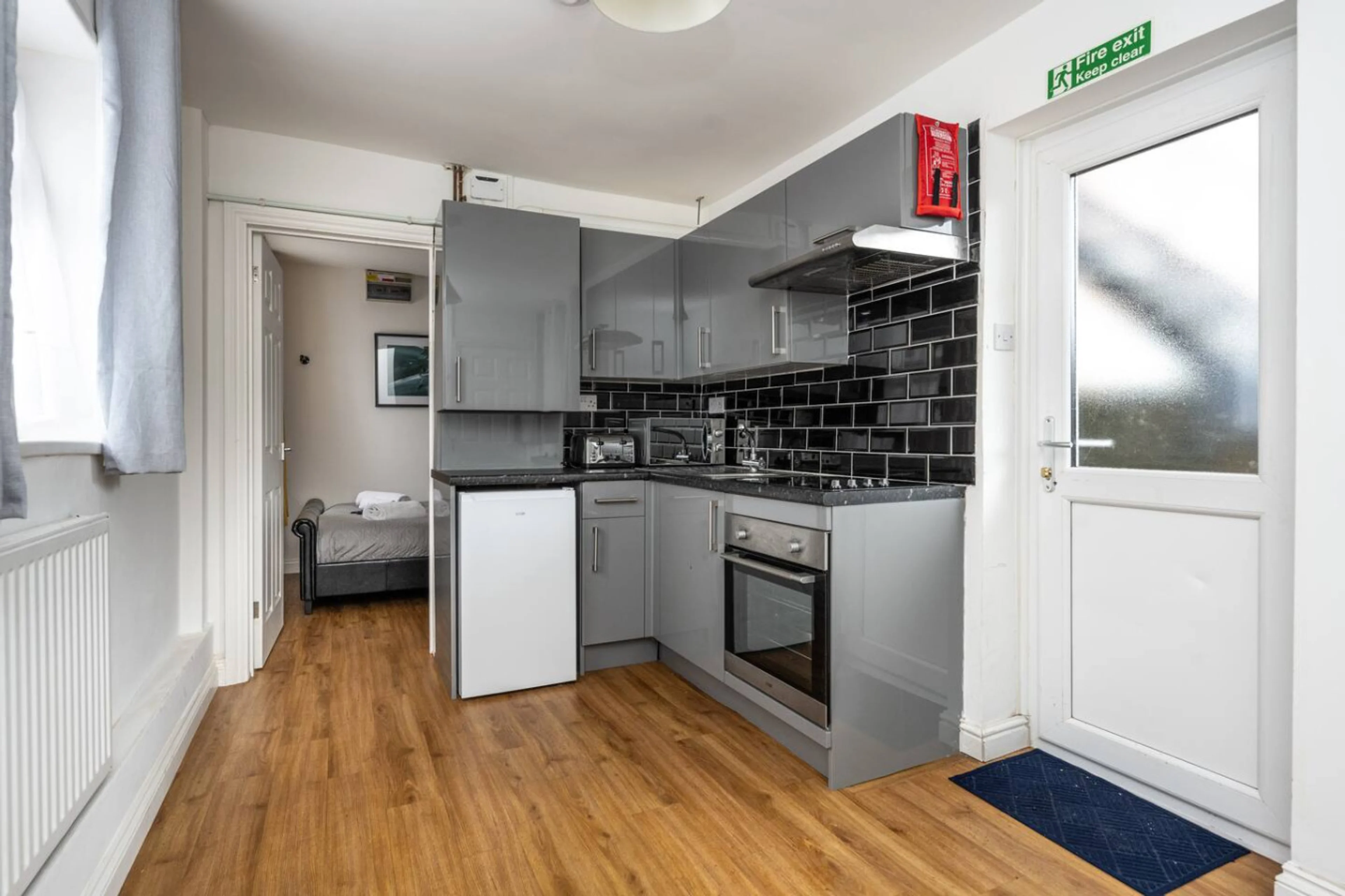 1391 Neath Road - Flat 1 - View 5