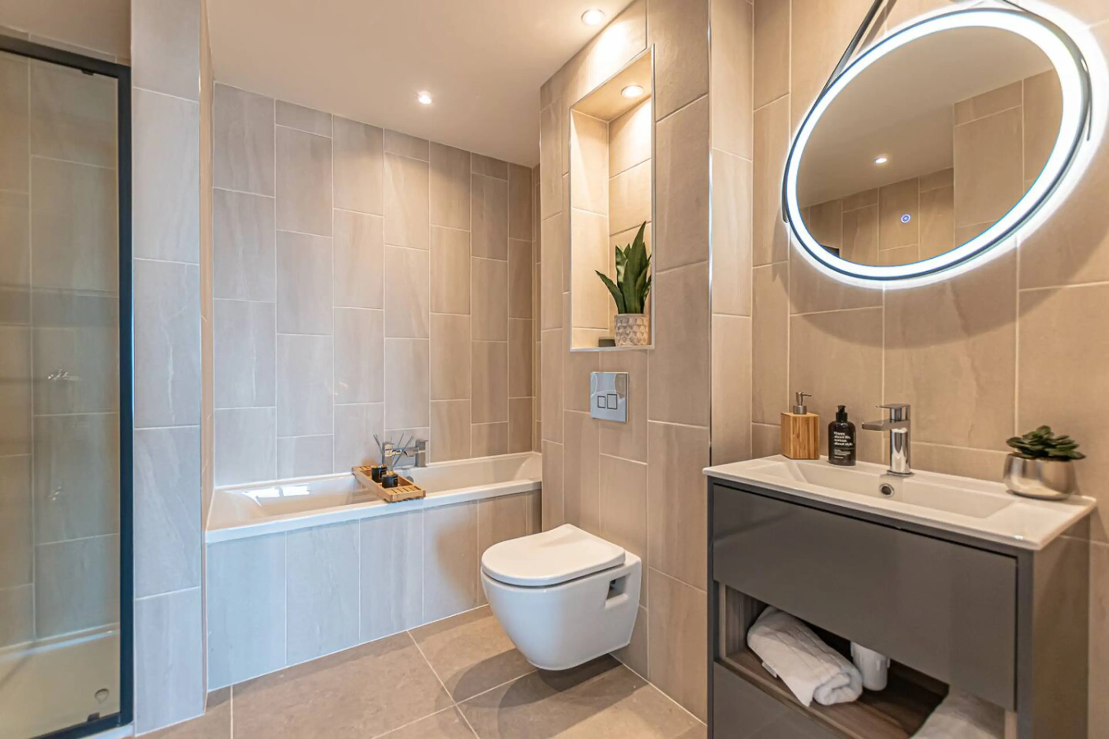 William Jessop Way - Room 47 - Image 23