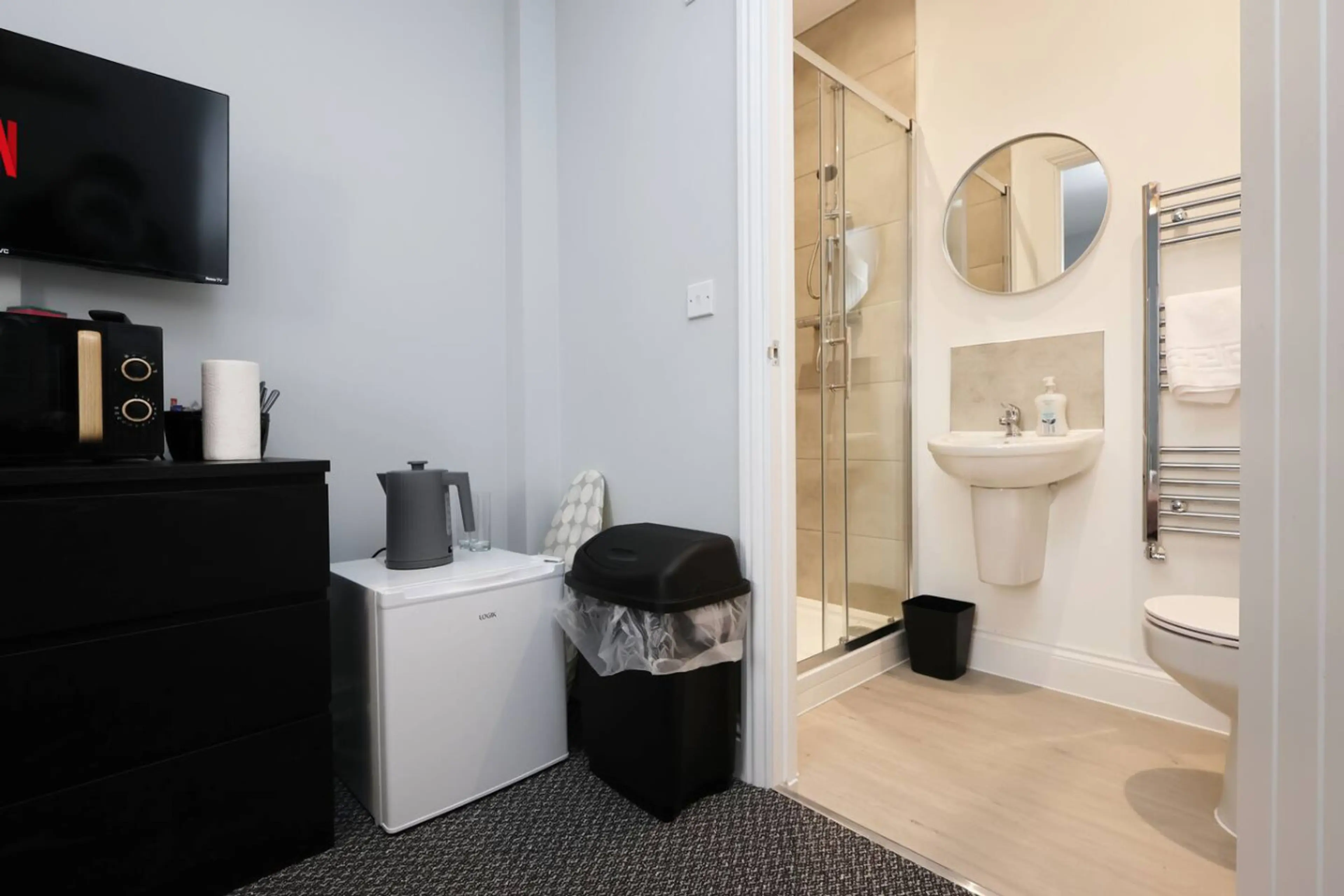 156 Station Road Room 4 - Image 7