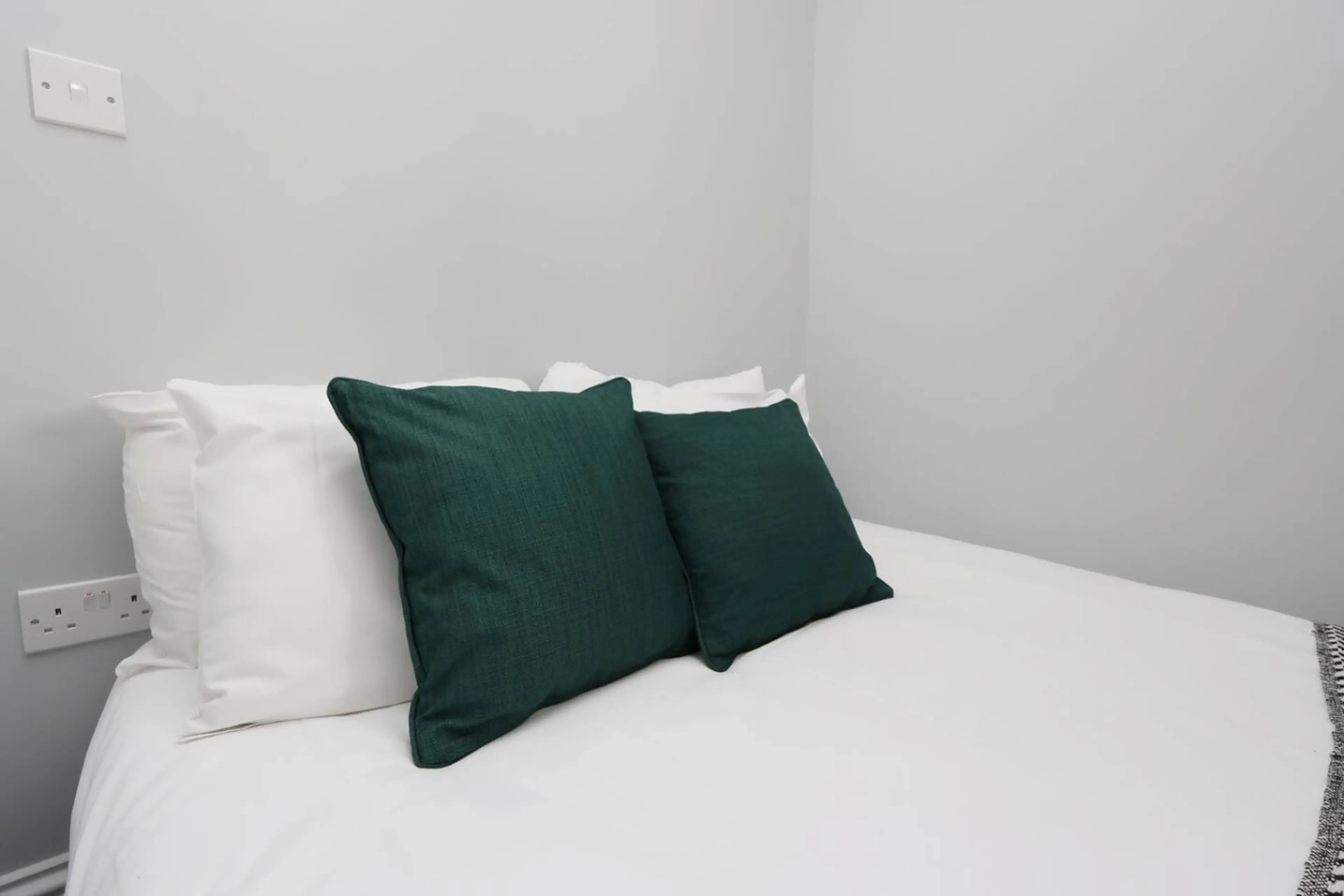 156 Station Road Room 5 - Image 4