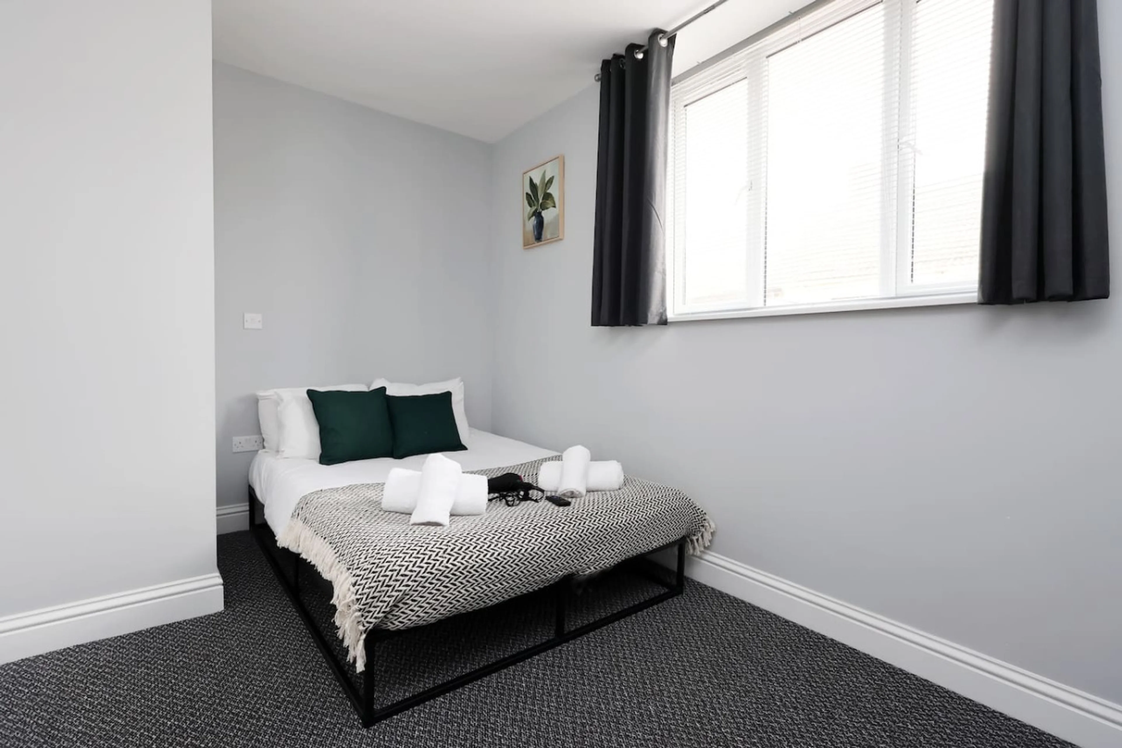 156 Station Road Room 5 - View 5