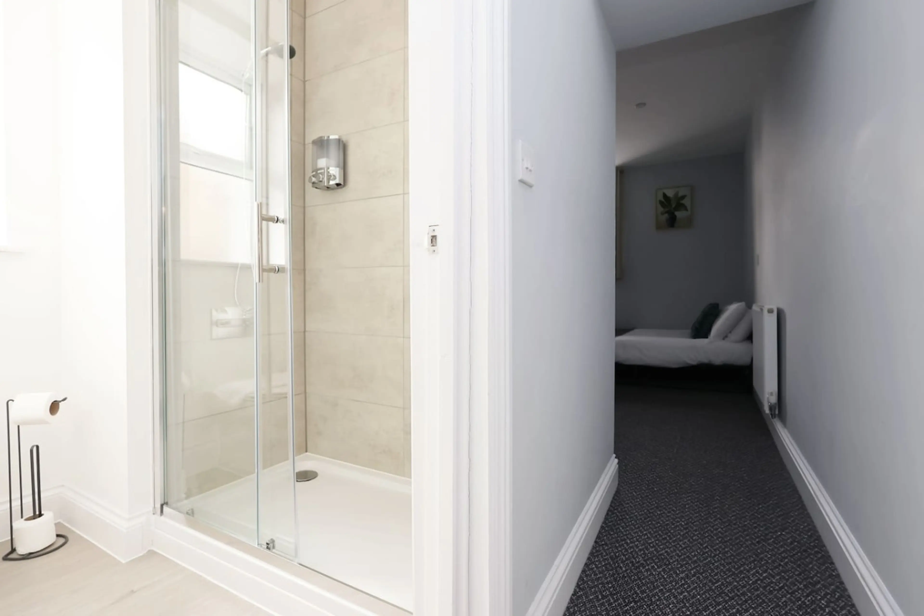 156 Station Road Room 3 - Image 12