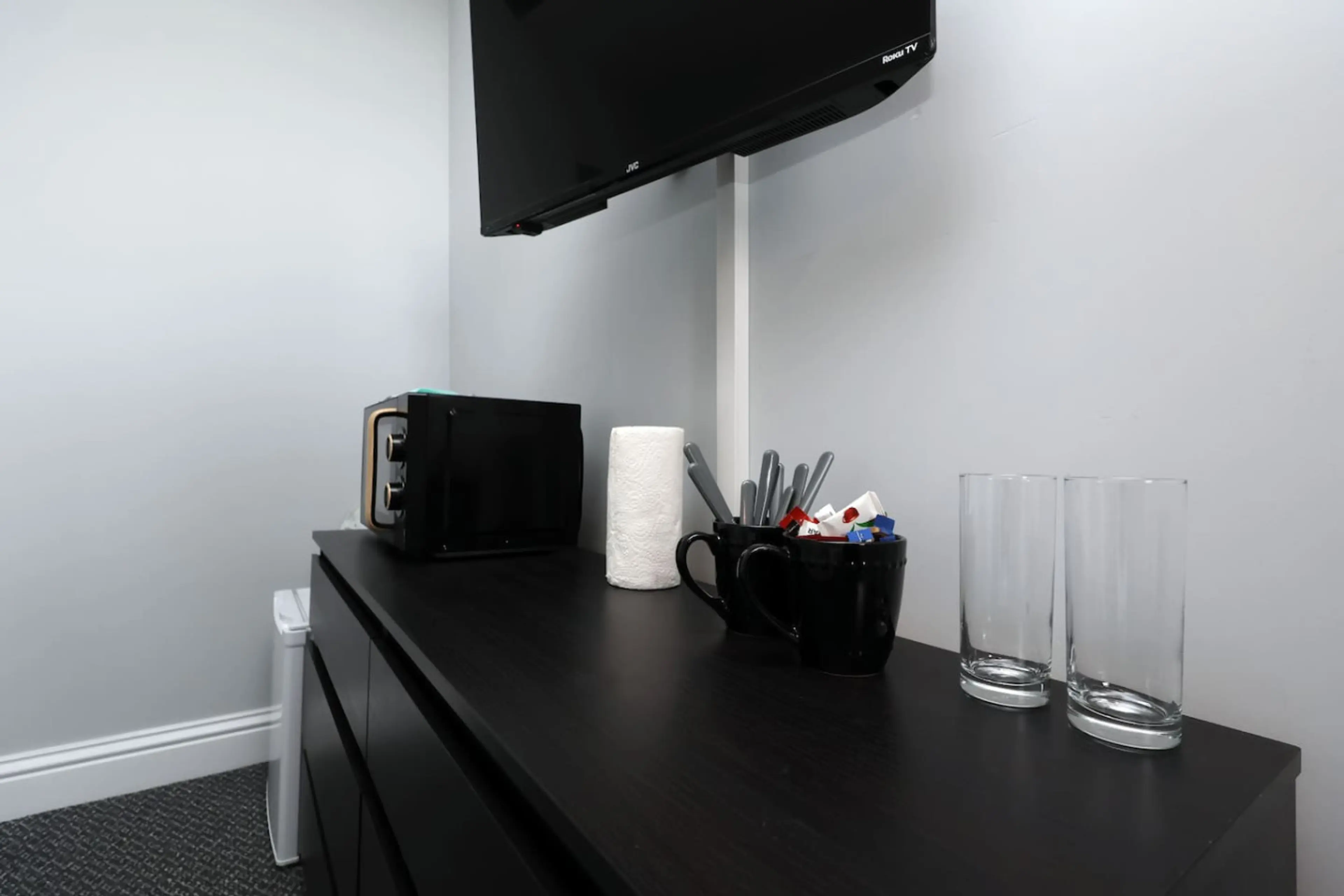 156 Station Road Room 3 - Image 2