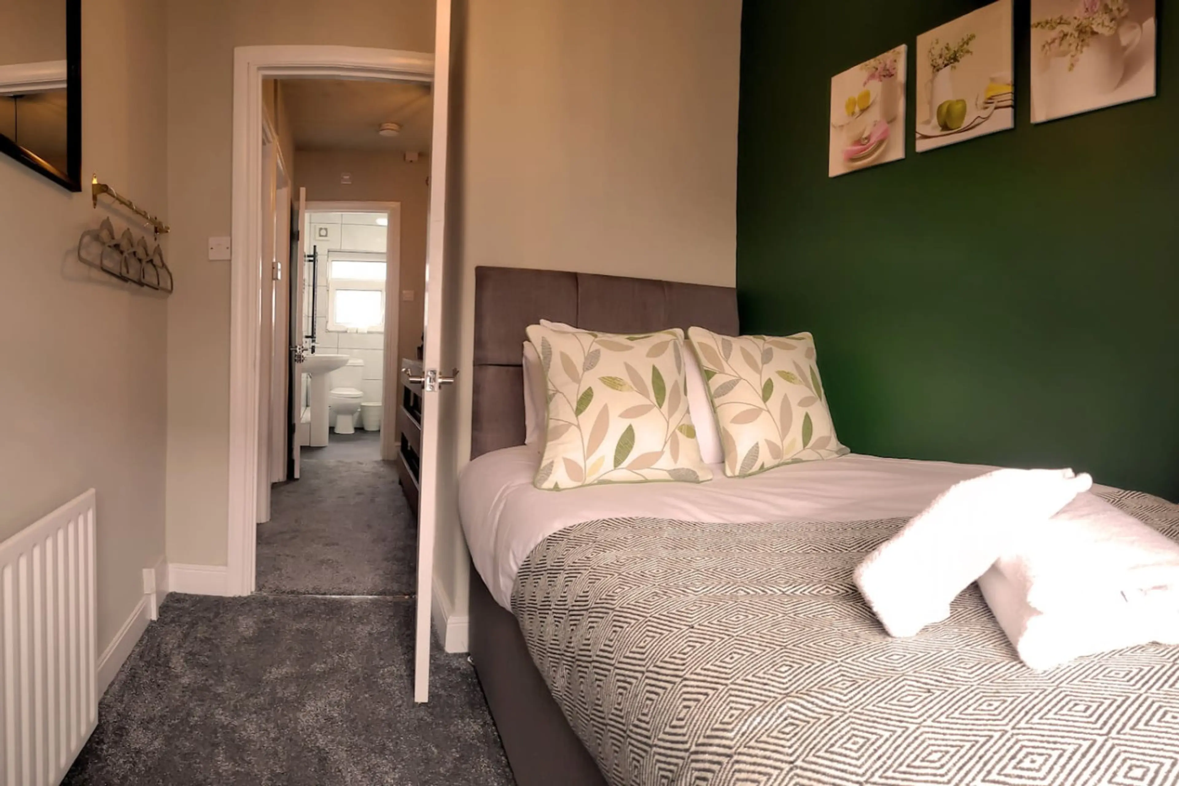 23 Gladys Street - Image 19