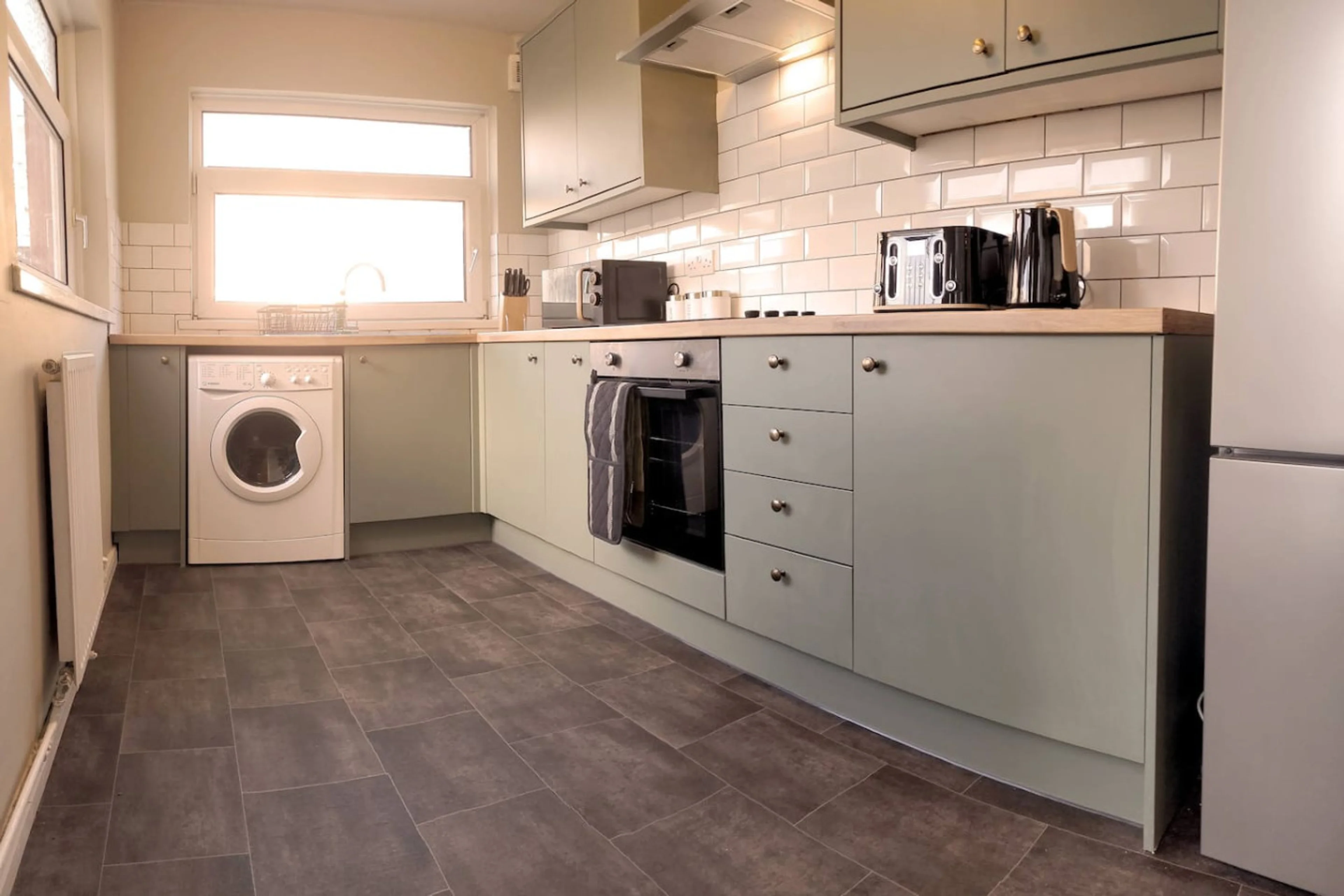 23 Gladys Street - View 5