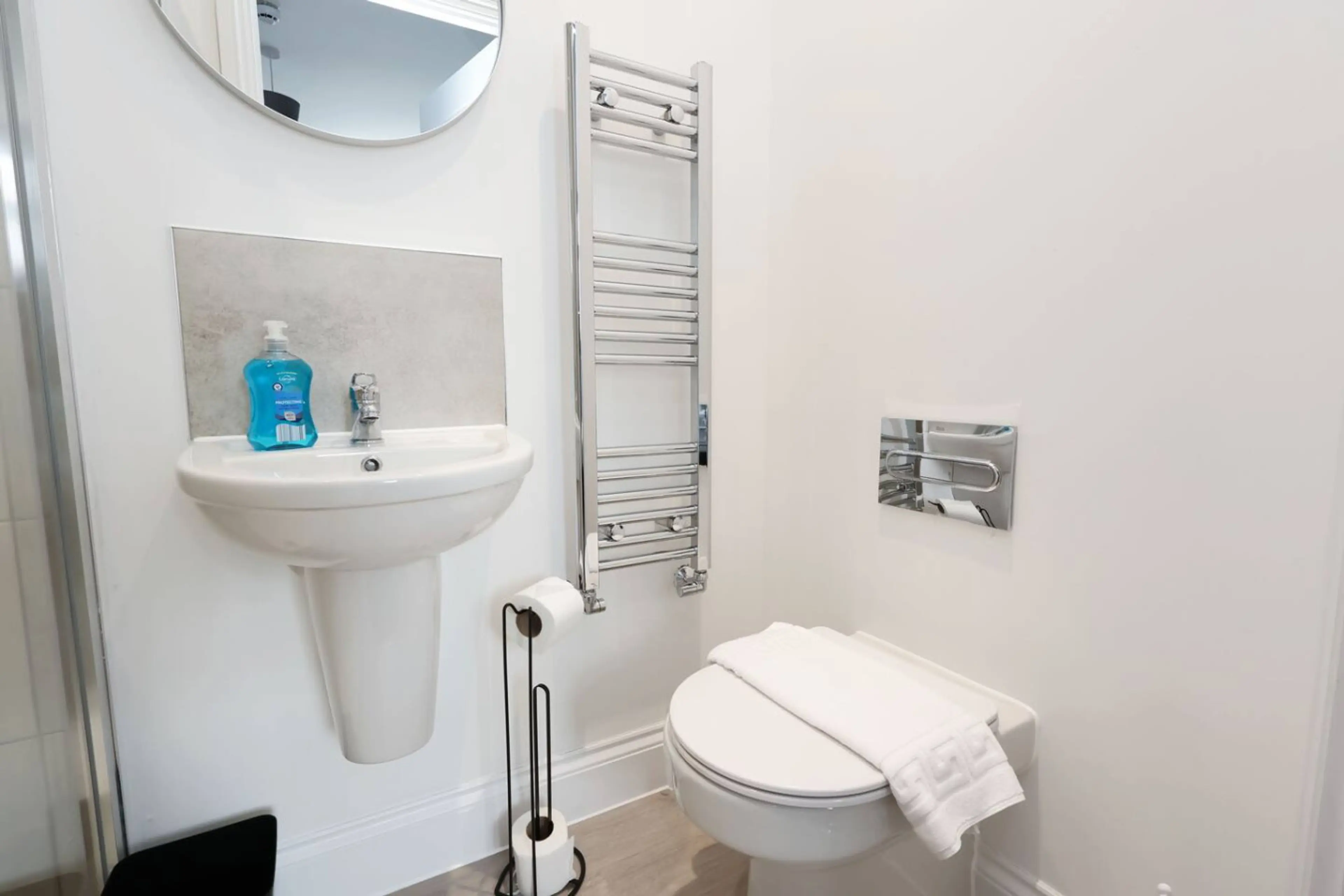 156 Station Road Room 6 - Image 7