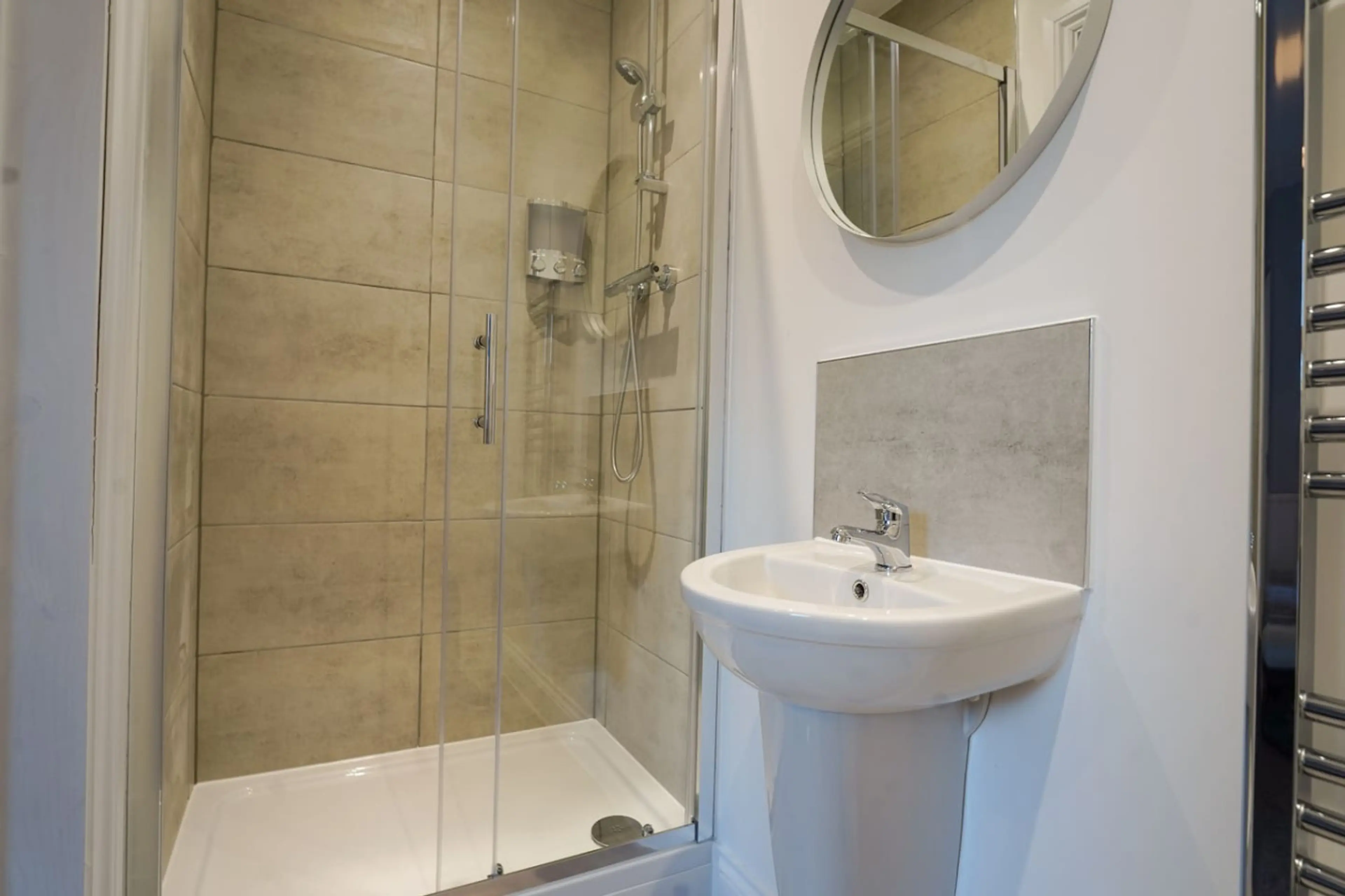 156 Station Road Flat 1 - Image 14