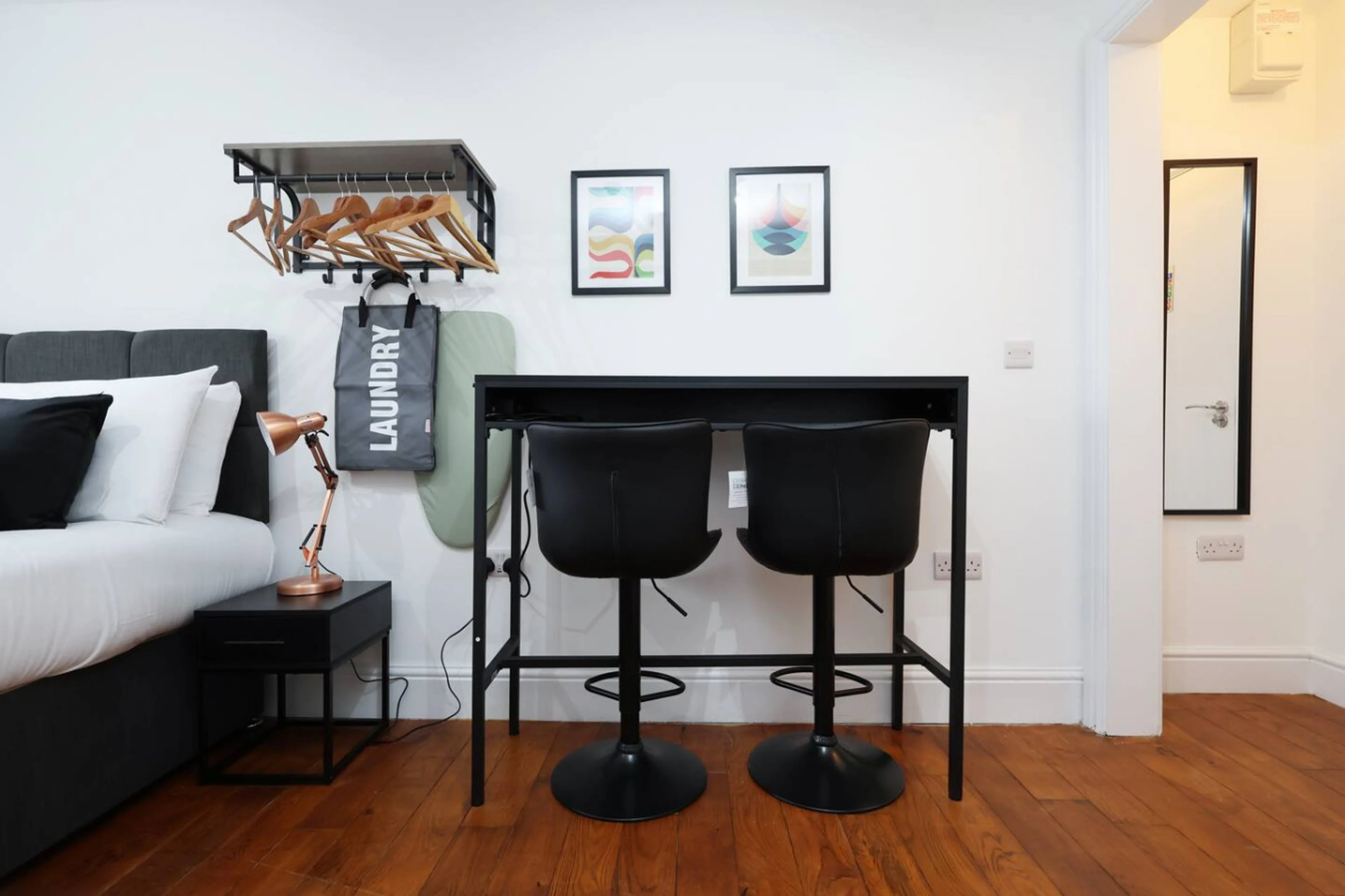 The New Lodge - Room 9 - View 3