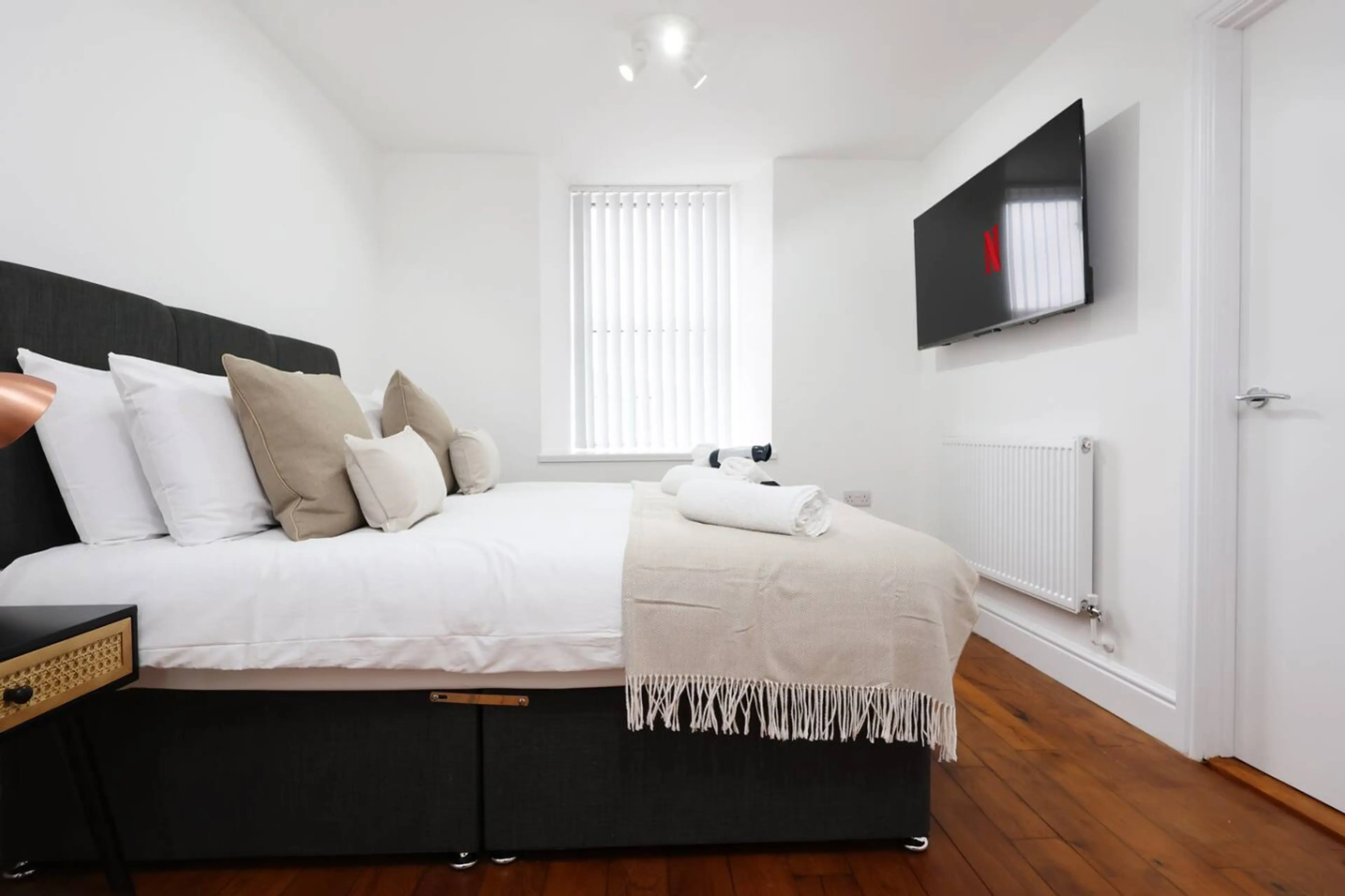 The New Lodge - Room 11 - Image 1