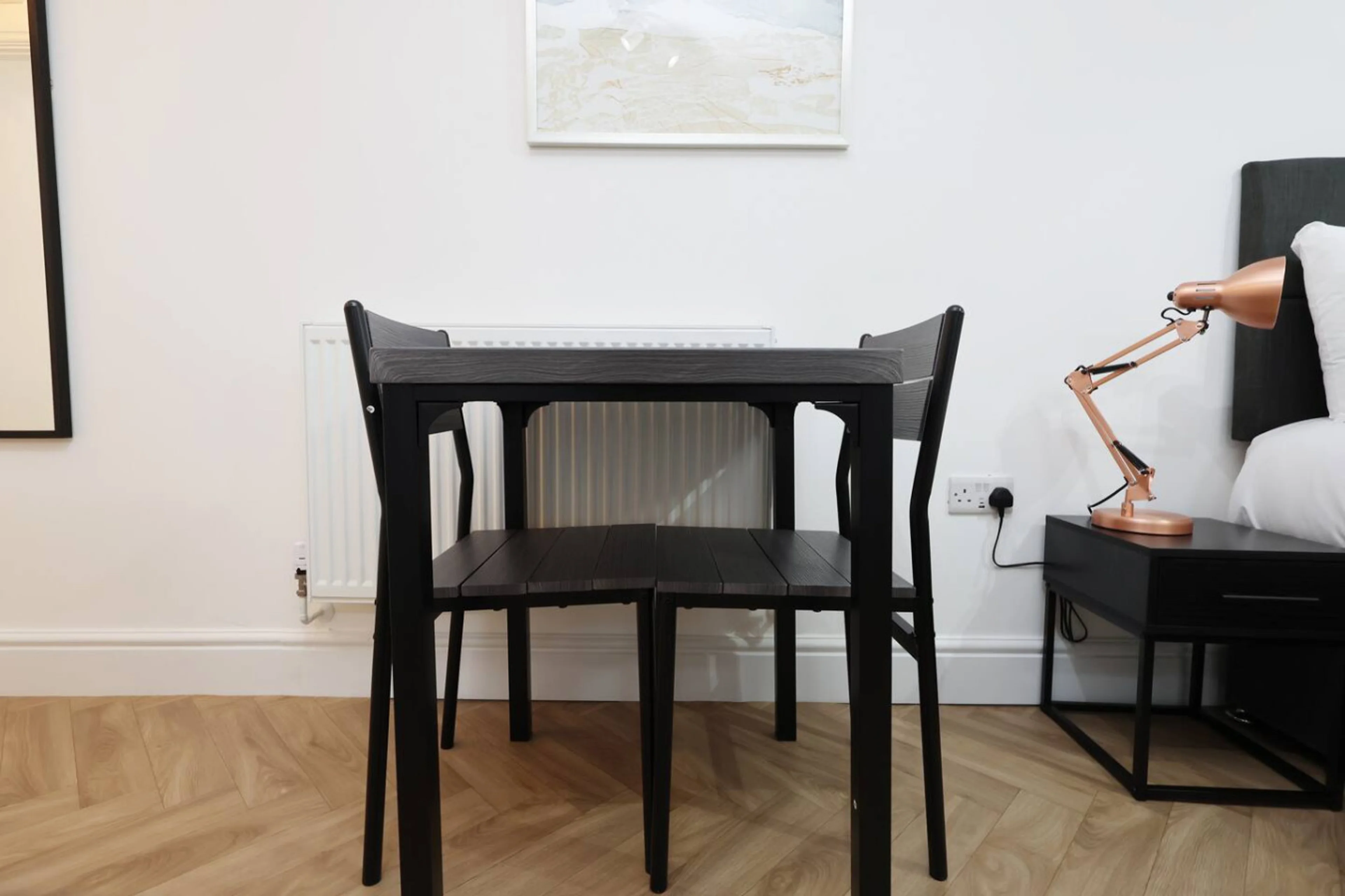 The New Lodge - Room 8 - View 2