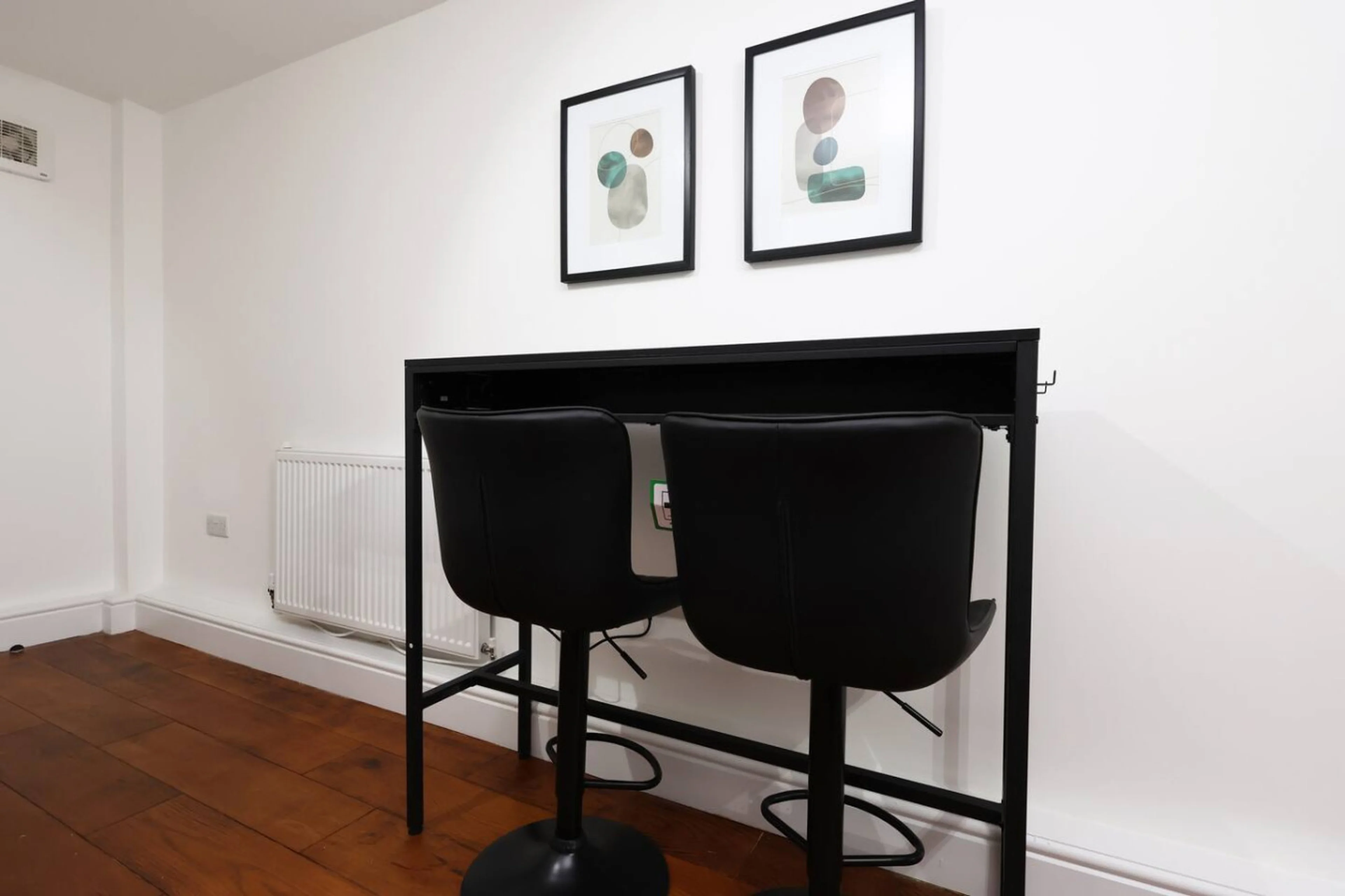 The New Lodge - Room 12 - View 5