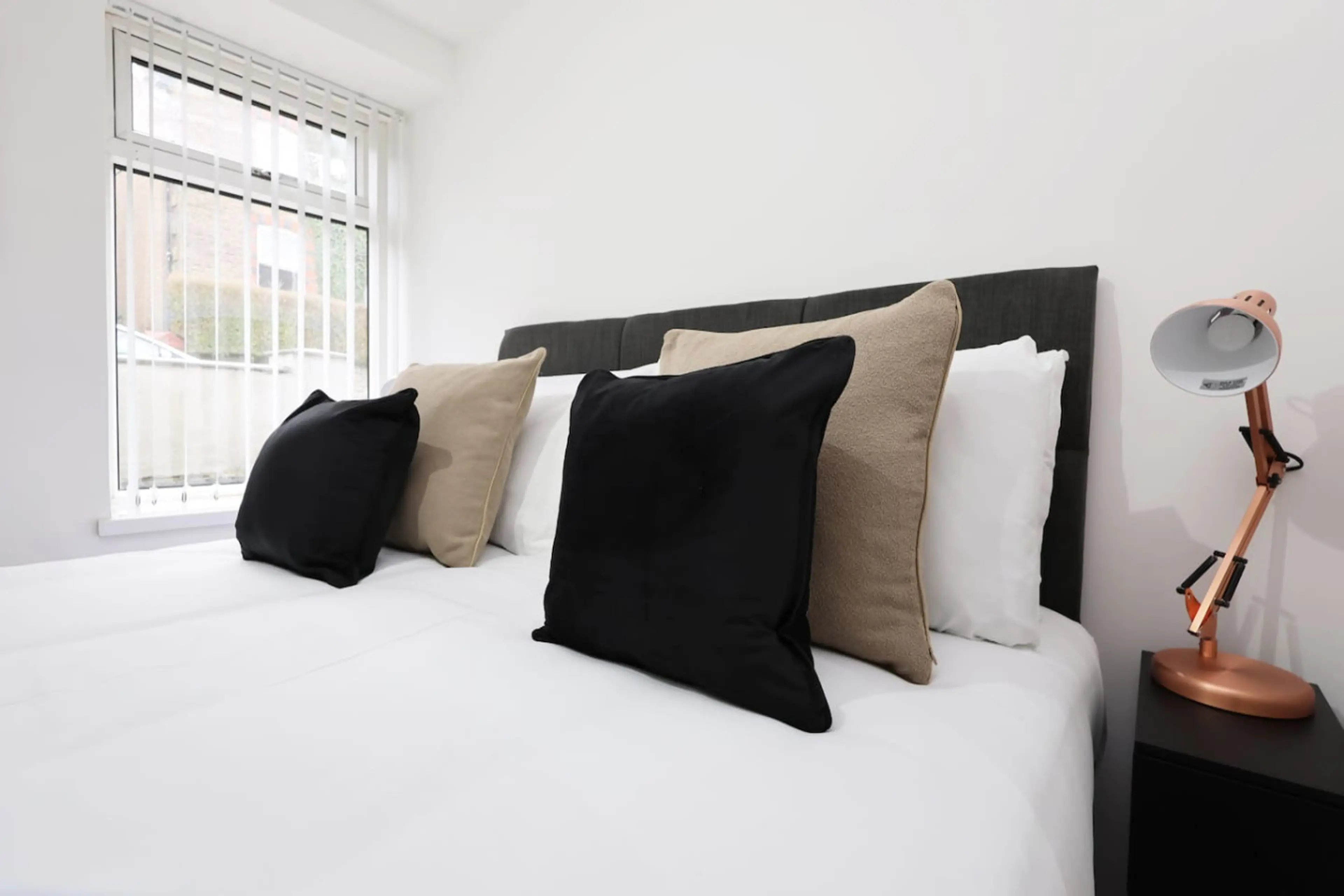 The New Lodge - Room 12 - Image 26