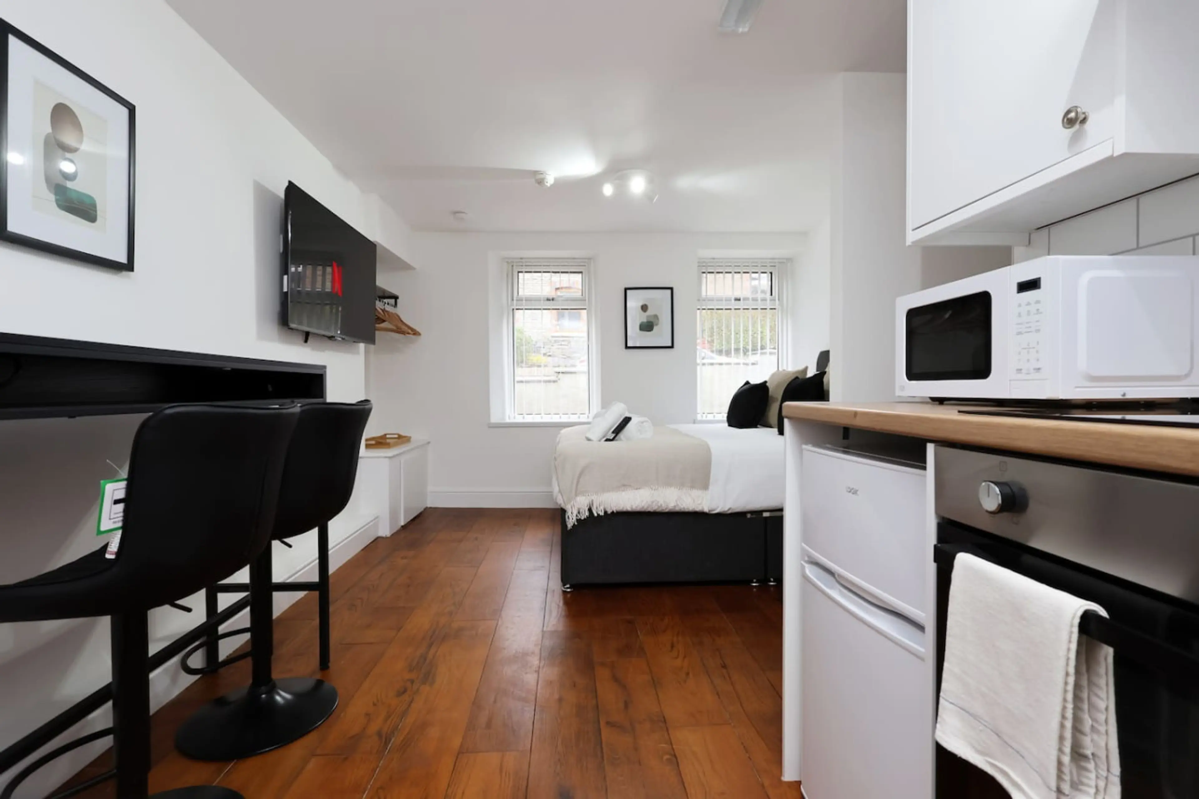 The New Lodge - Room 12 - Image 7