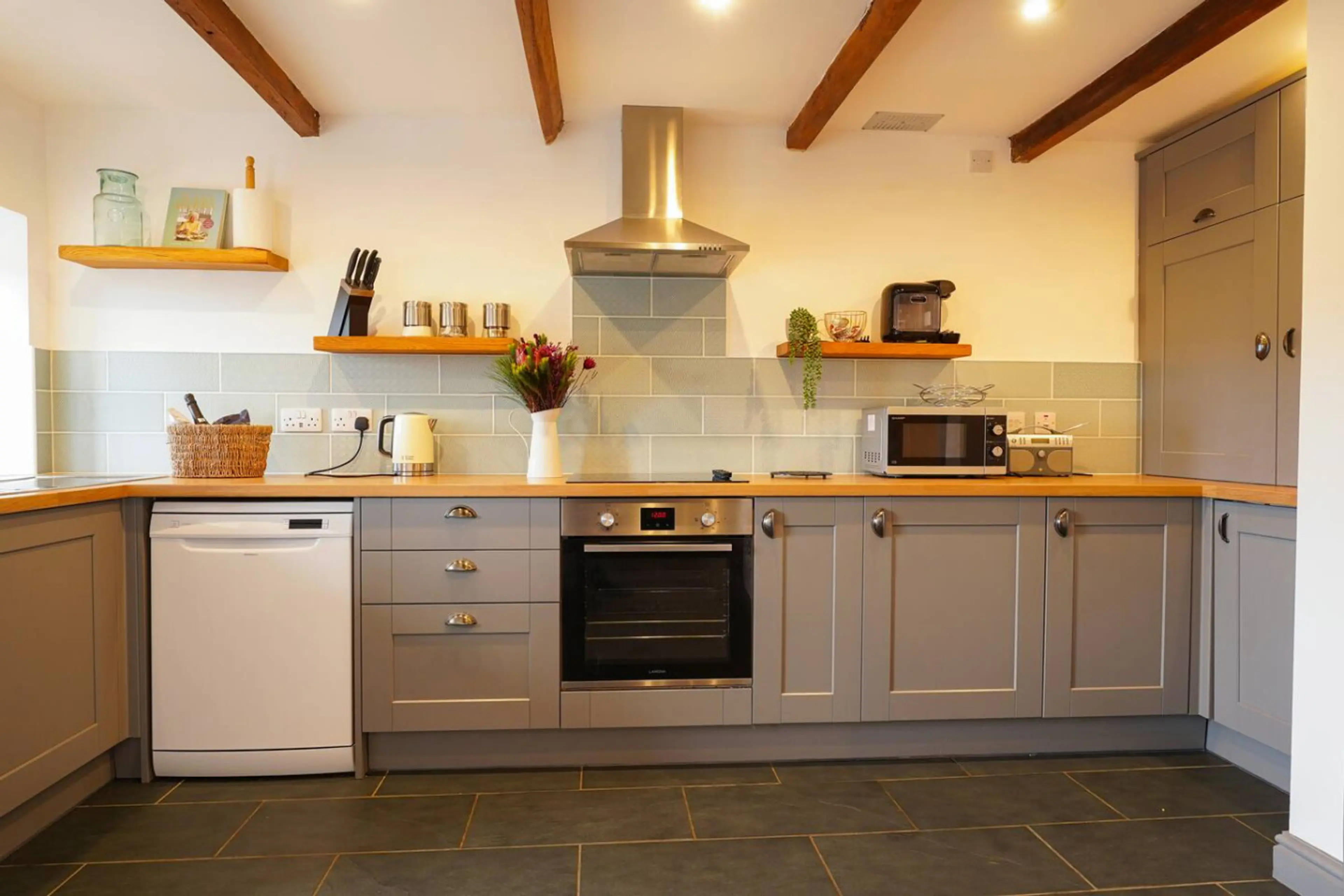 The Dairy Cottage - Image 20