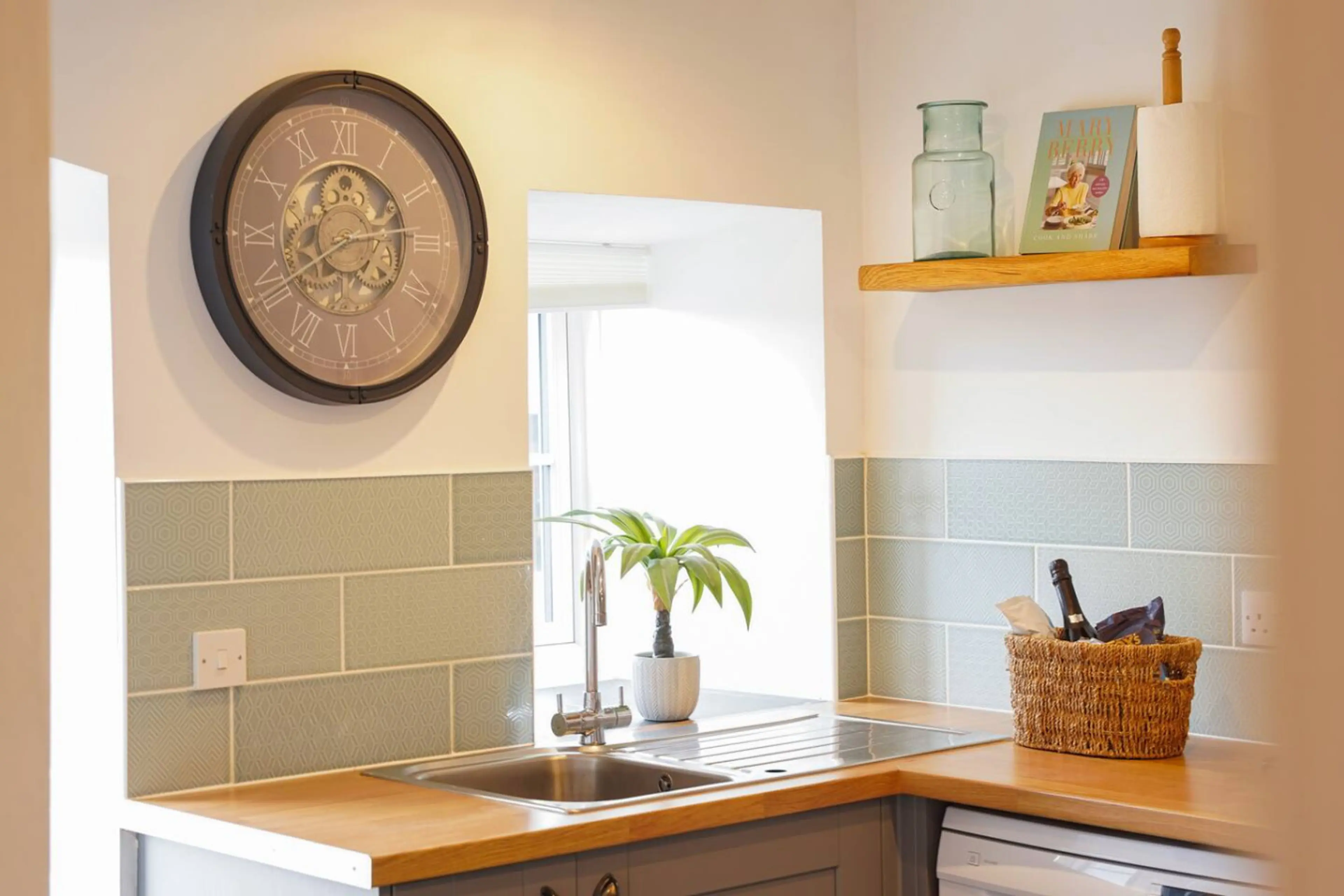 The Dairy Cottage - Image 21