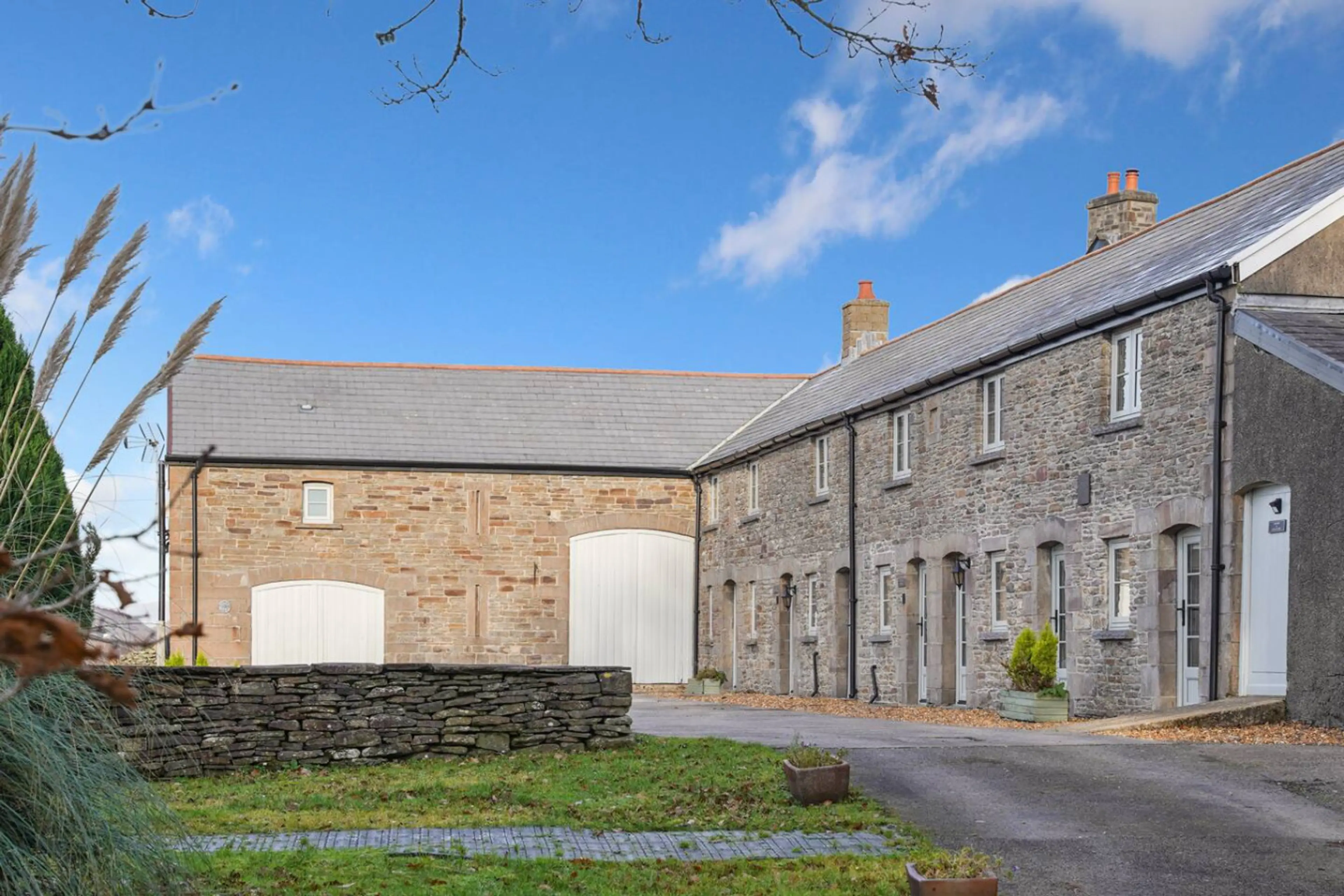 The Dairy Cottage - Image 31