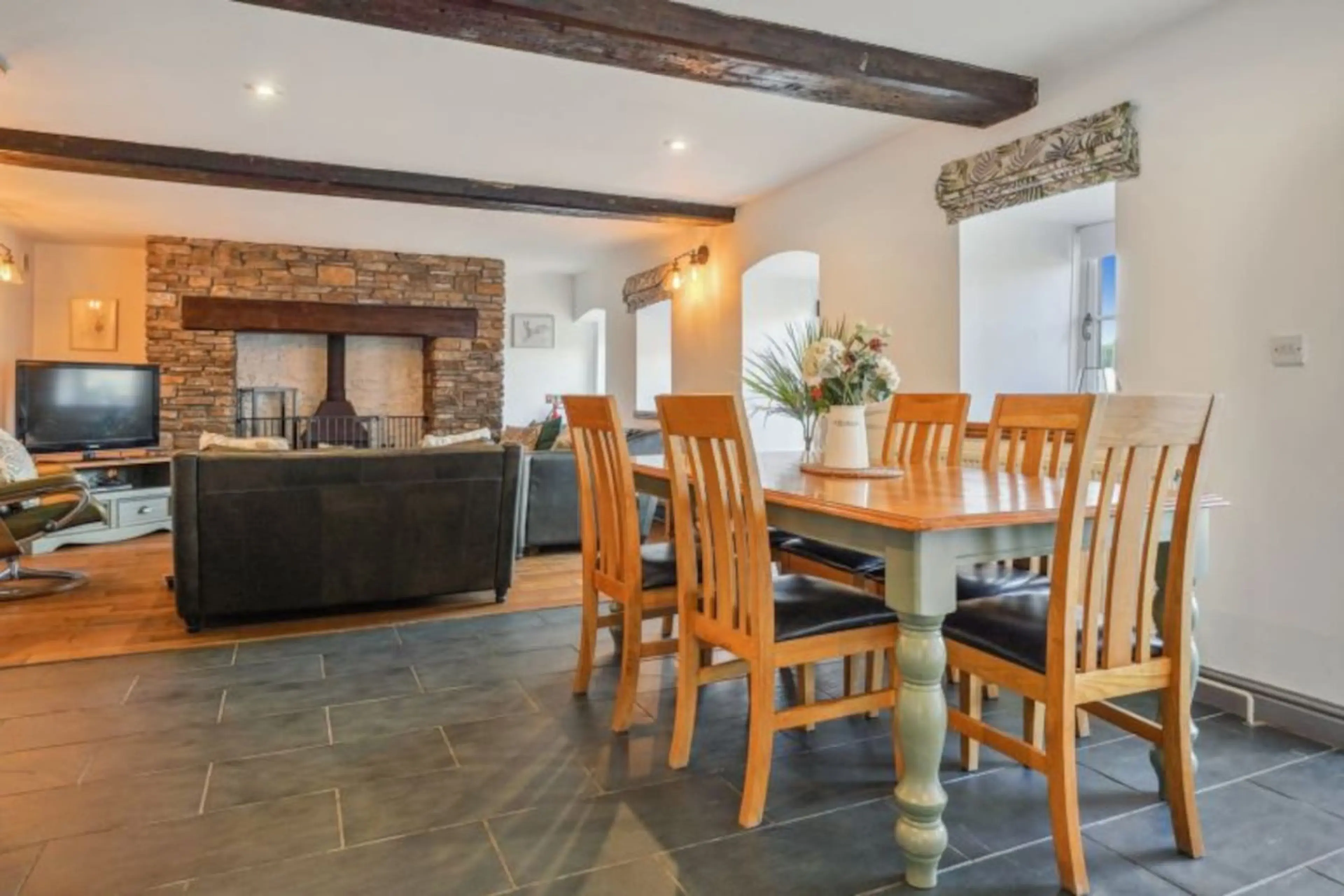 The Dairy Cottage - Image 6