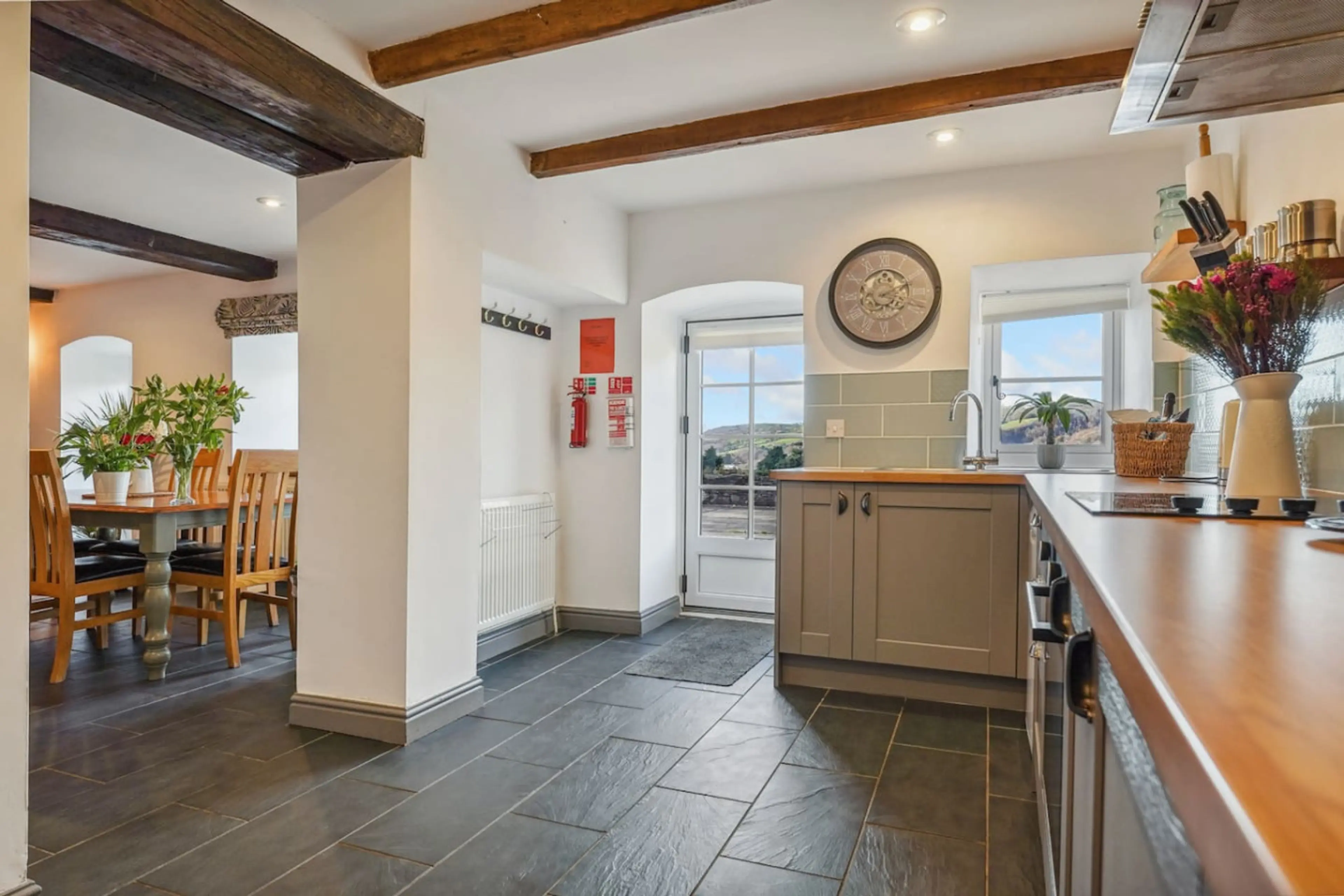 The Dairy Cottage - Image 30