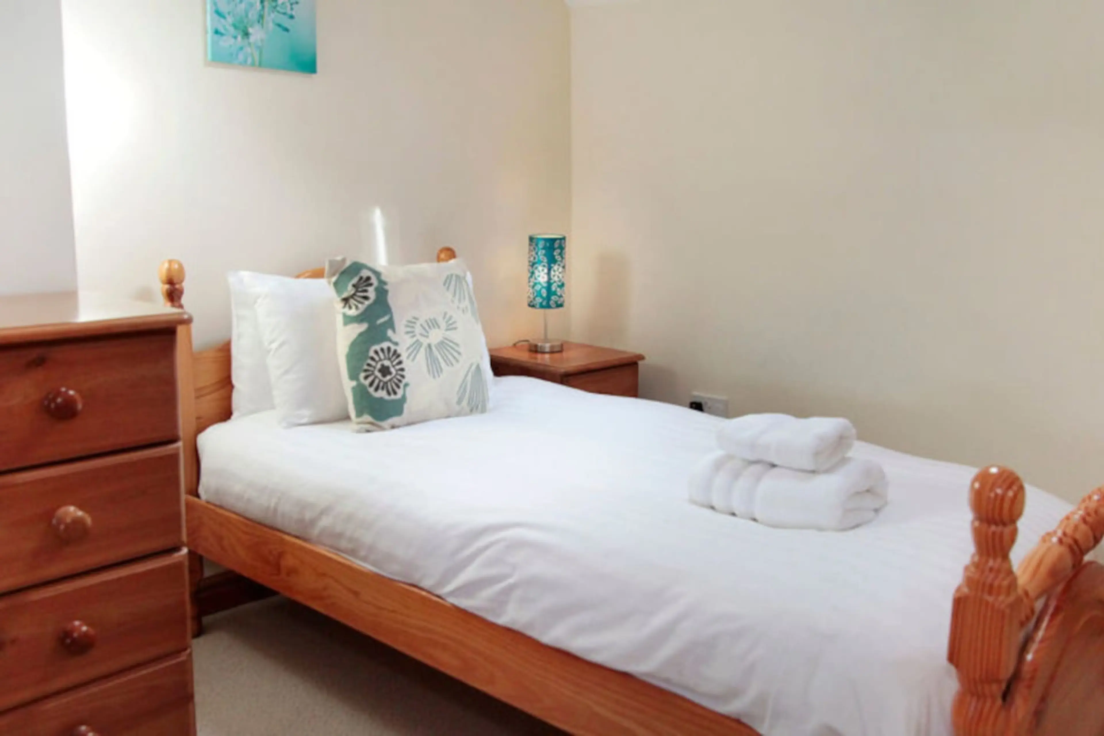 The Old Cow Shed Cottage - Image 28