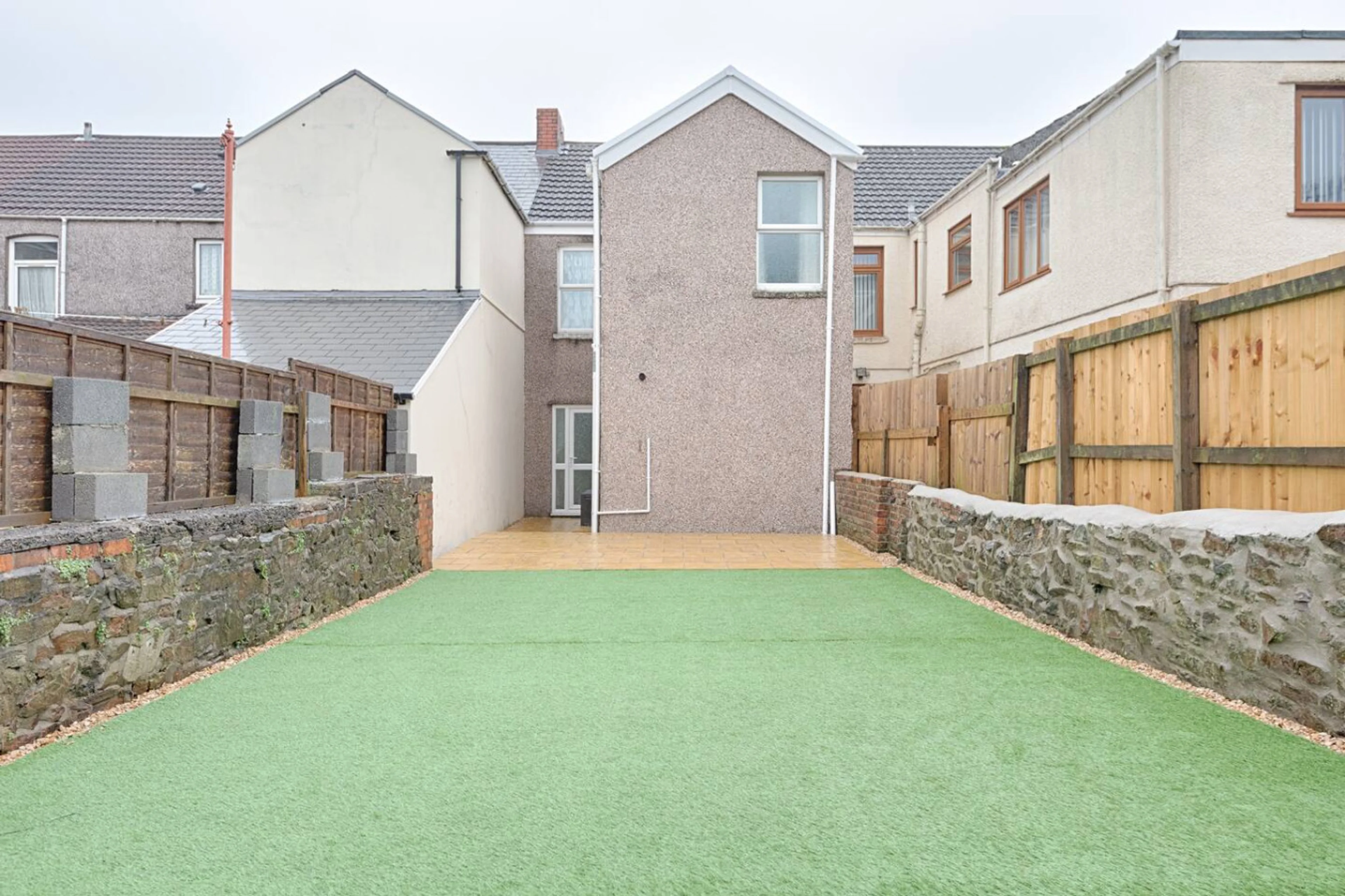 27 Eaton Road - View 5