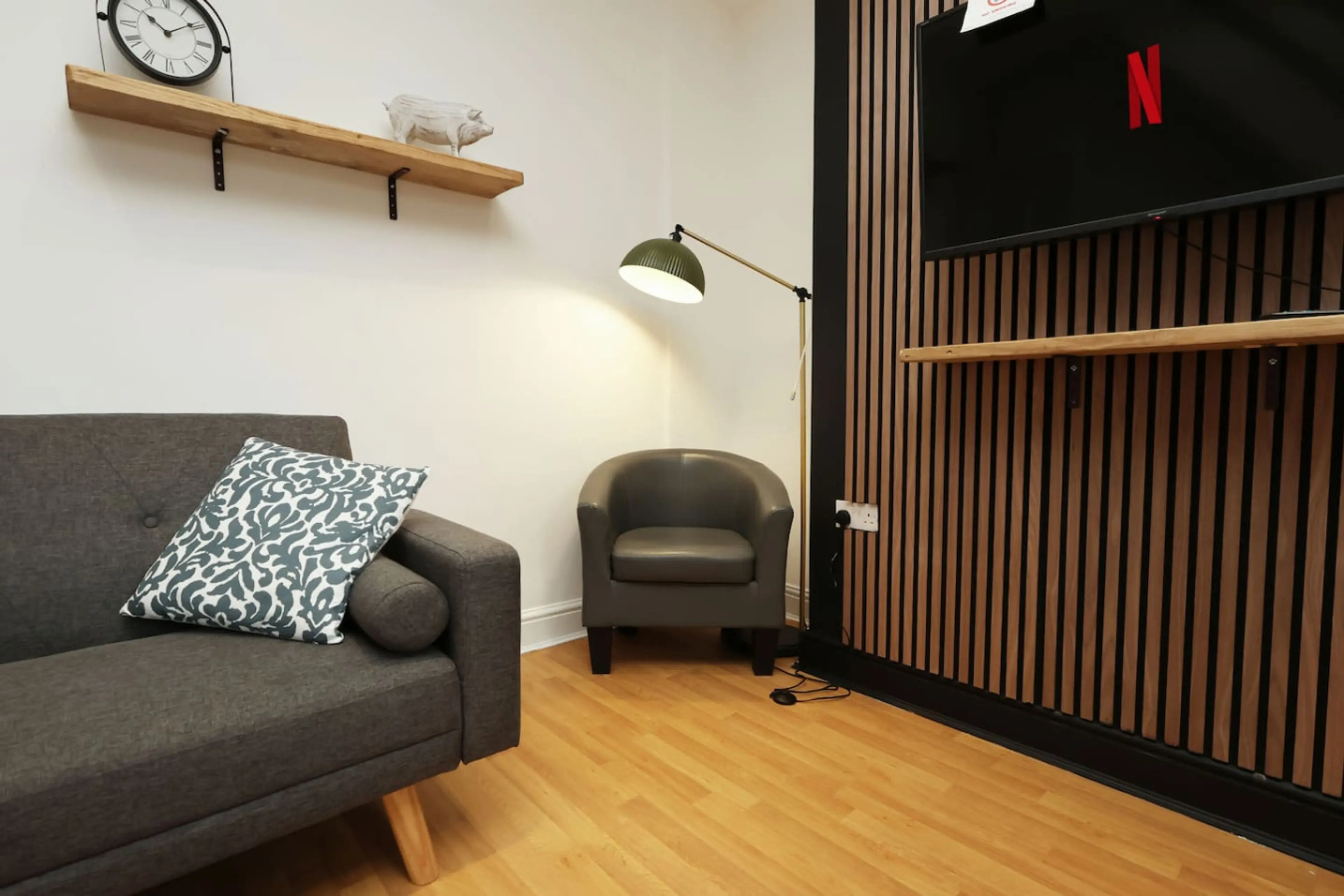 55 Watkin Street - Image 34