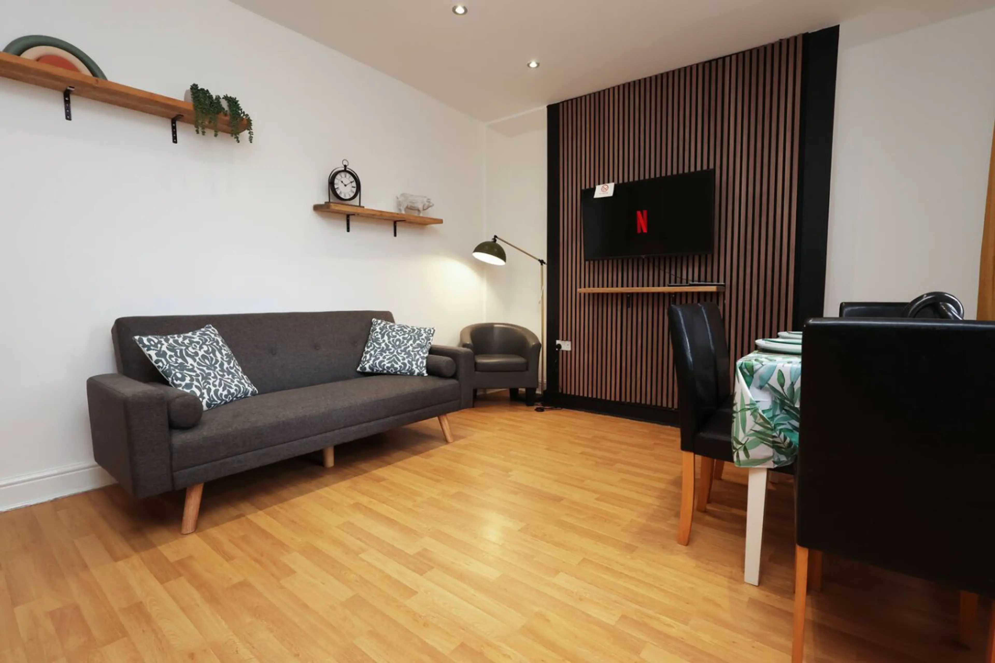 55 Watkin Street - Image 31