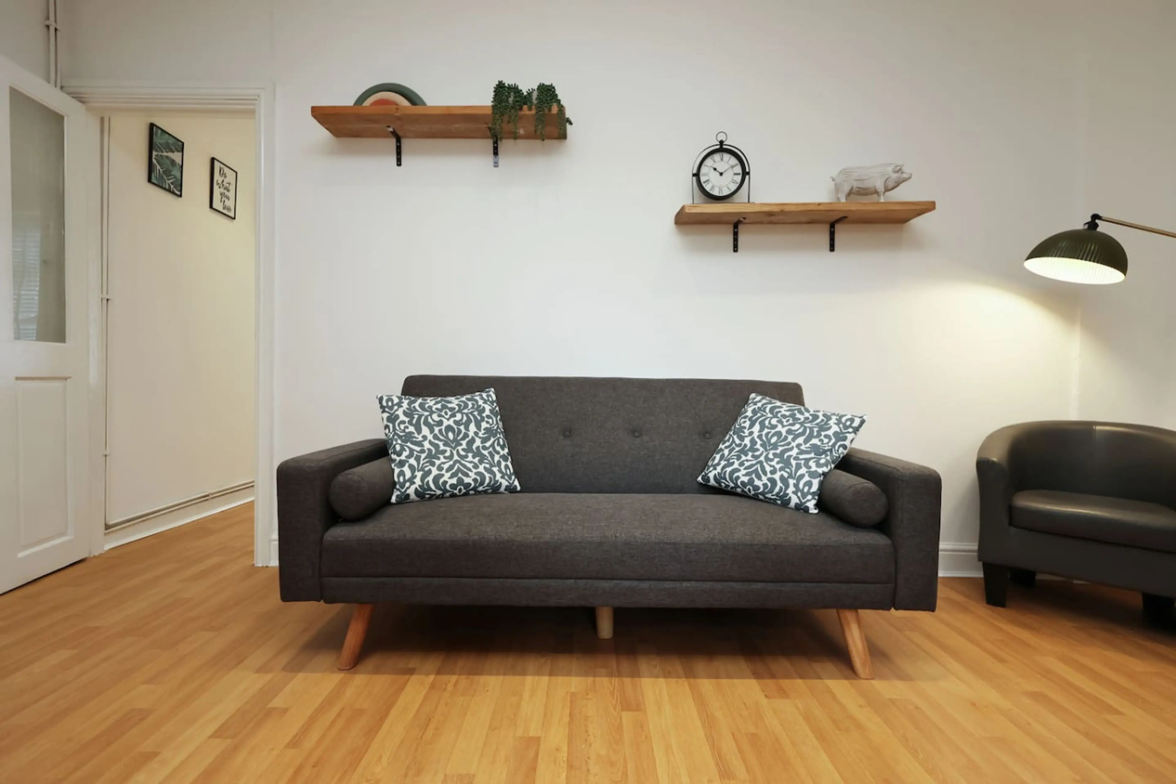 55 Watkin Street - Image 40