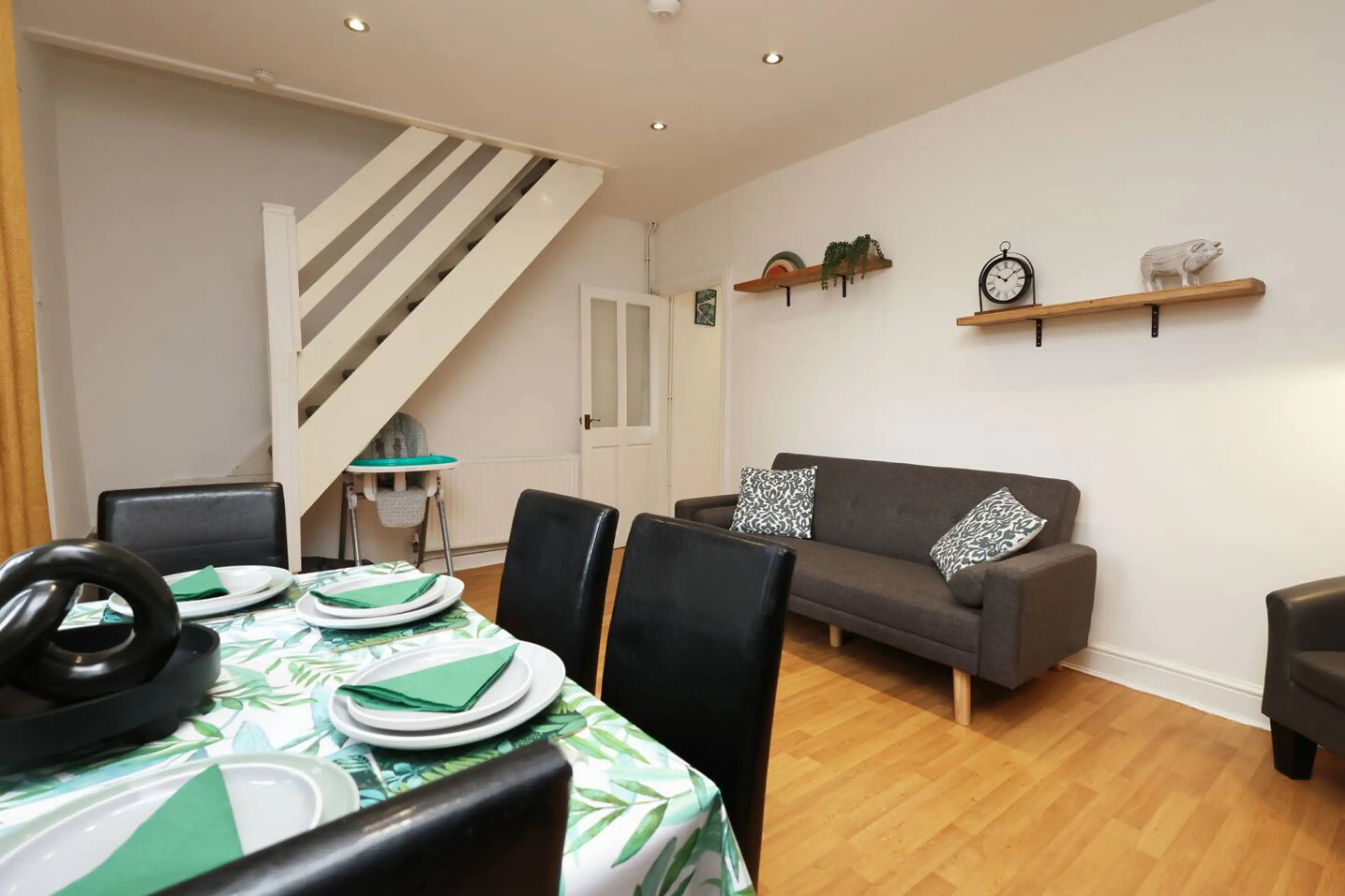 55 Watkin Street - Image 4