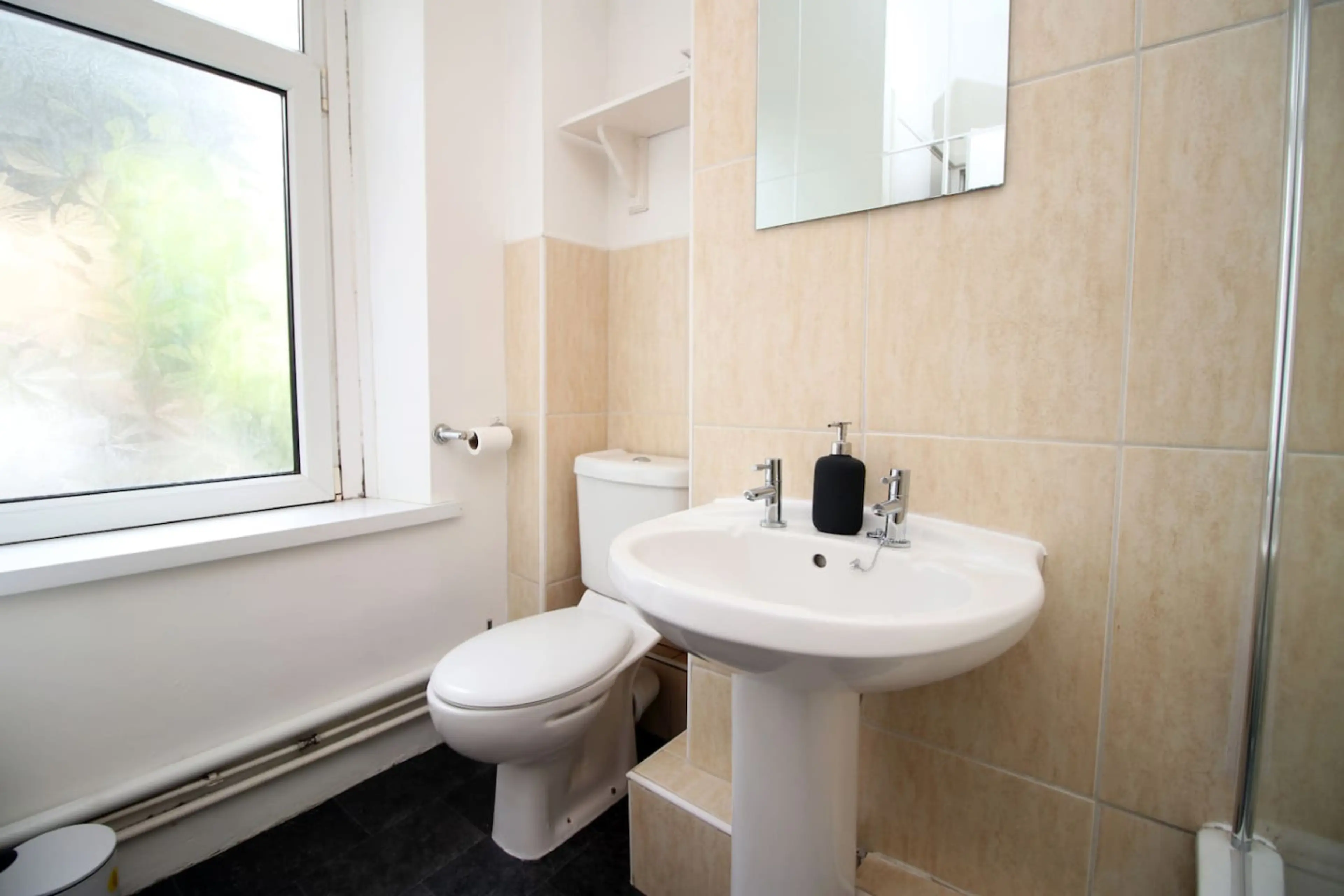 30 Terrace Road - Image 26