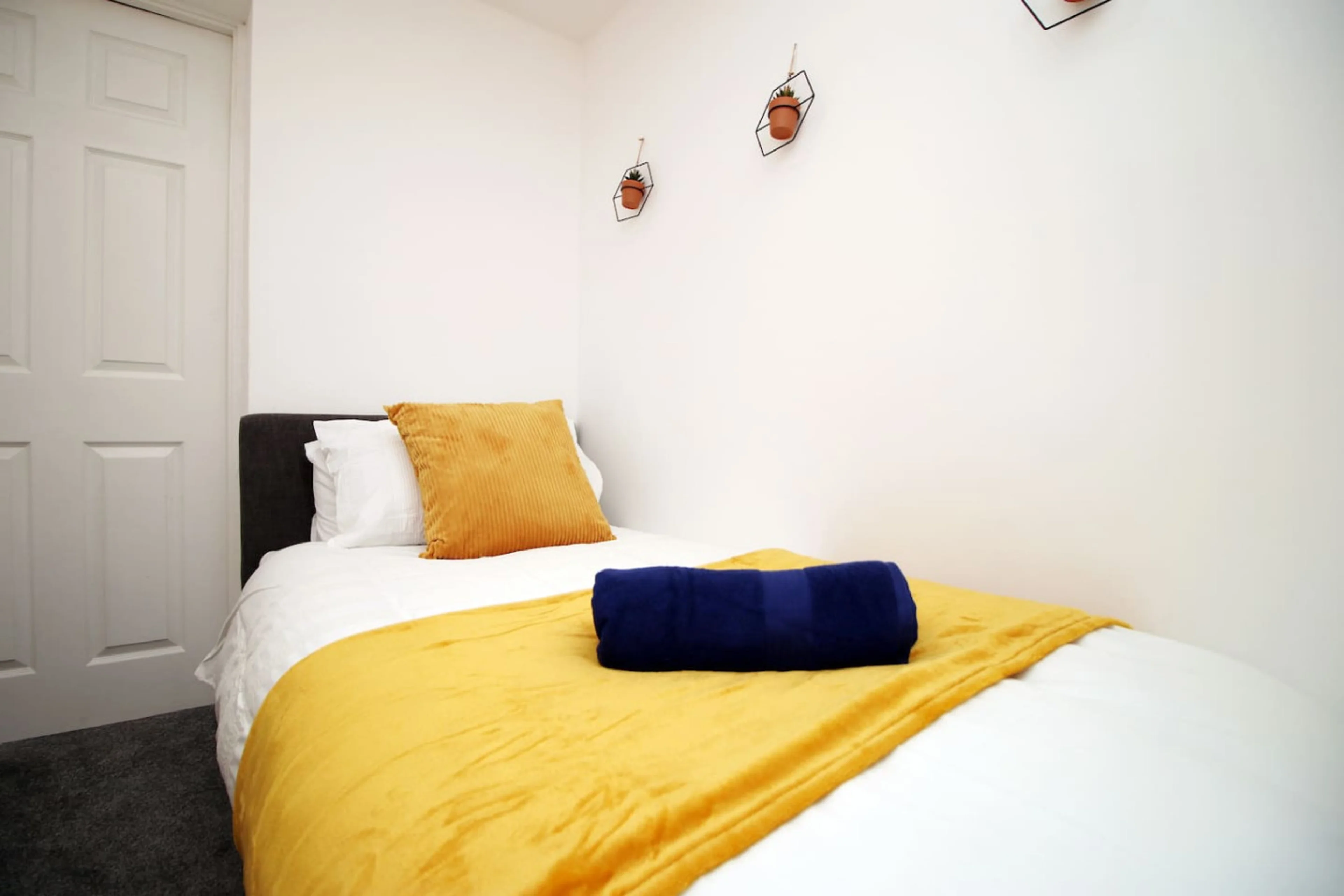 30 Terrace Road - View 3