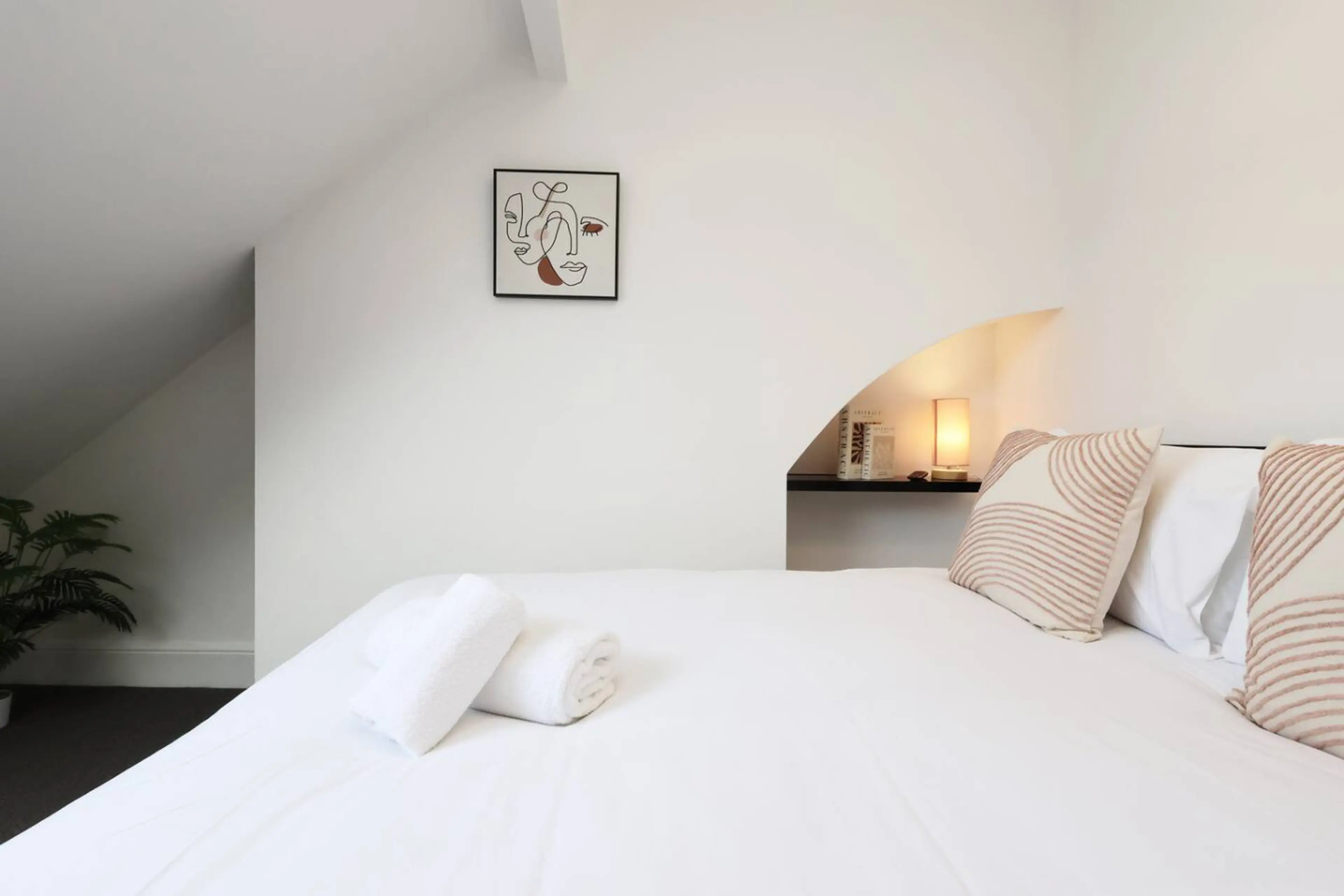 8 St Albans Road - Image 17