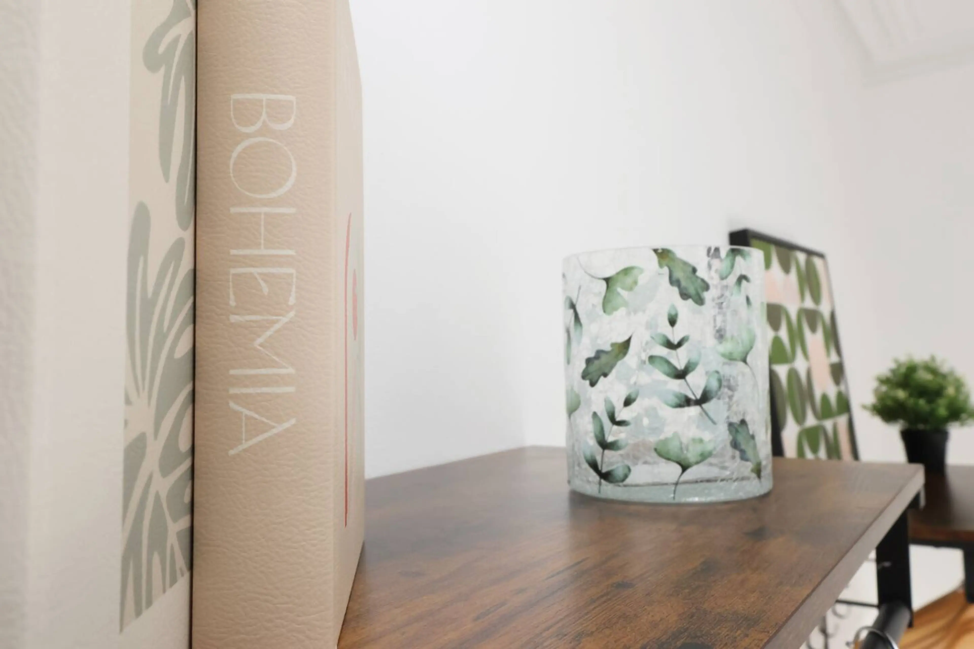 8 St Albans Road - Image 63