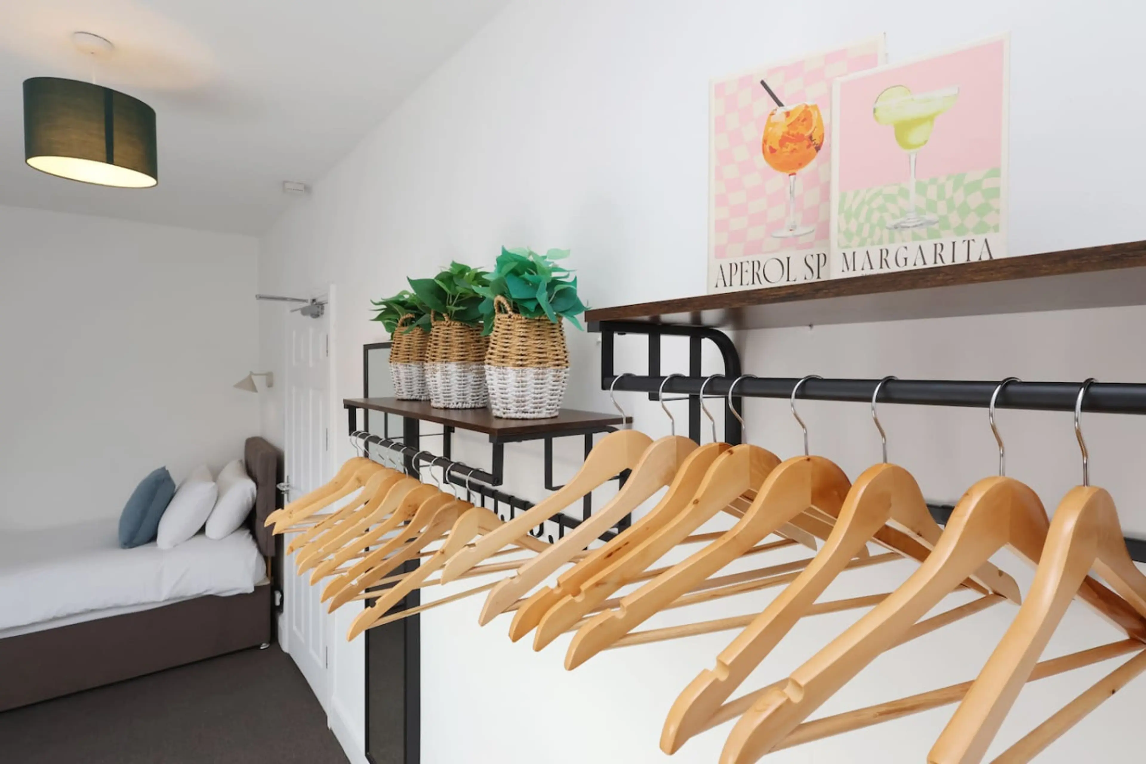 8 St Albans Road - Image 102