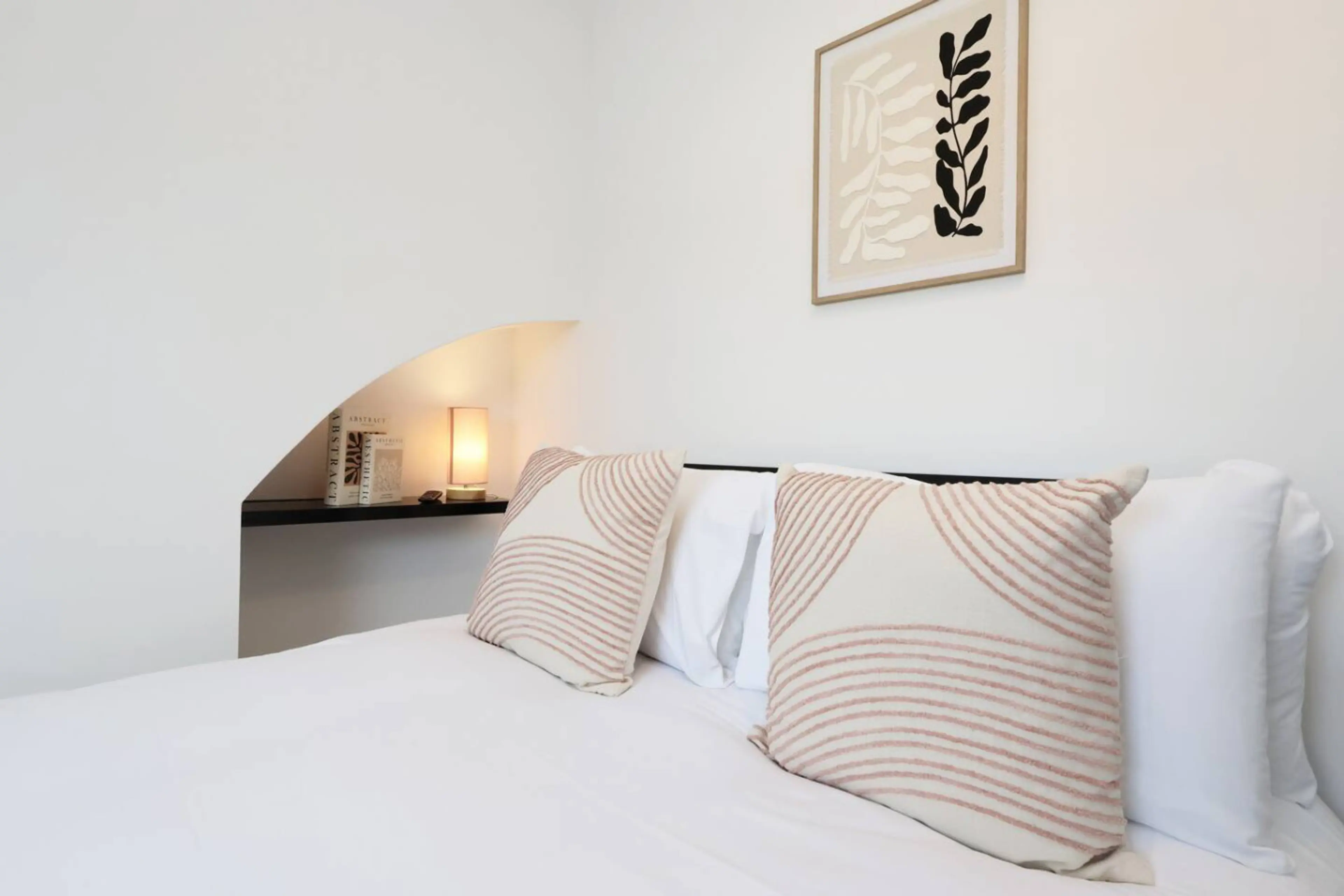 8 St Albans Road - Image 16