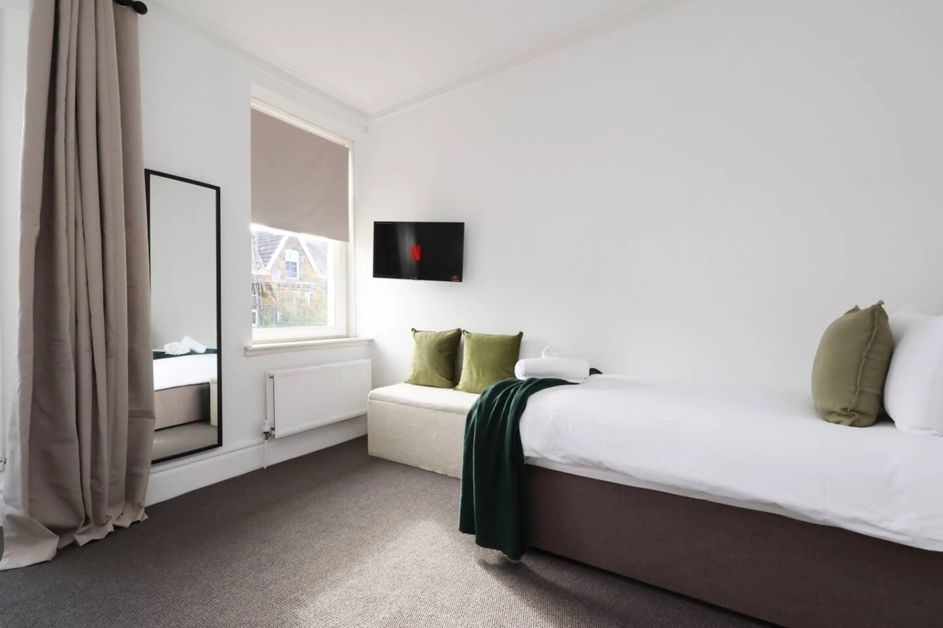 8 St Albans Road - Image 7