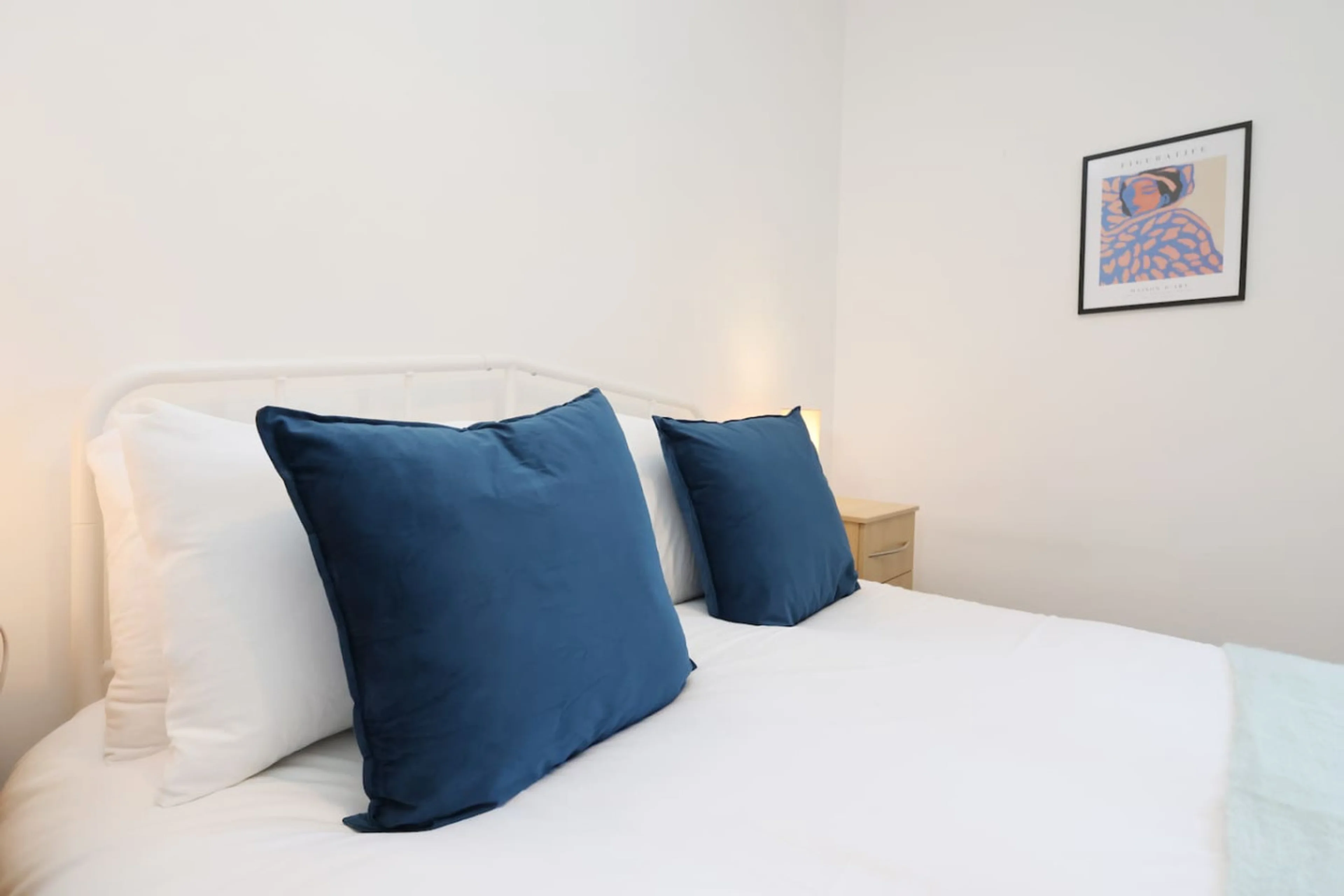 8 St Albans Road - View 2