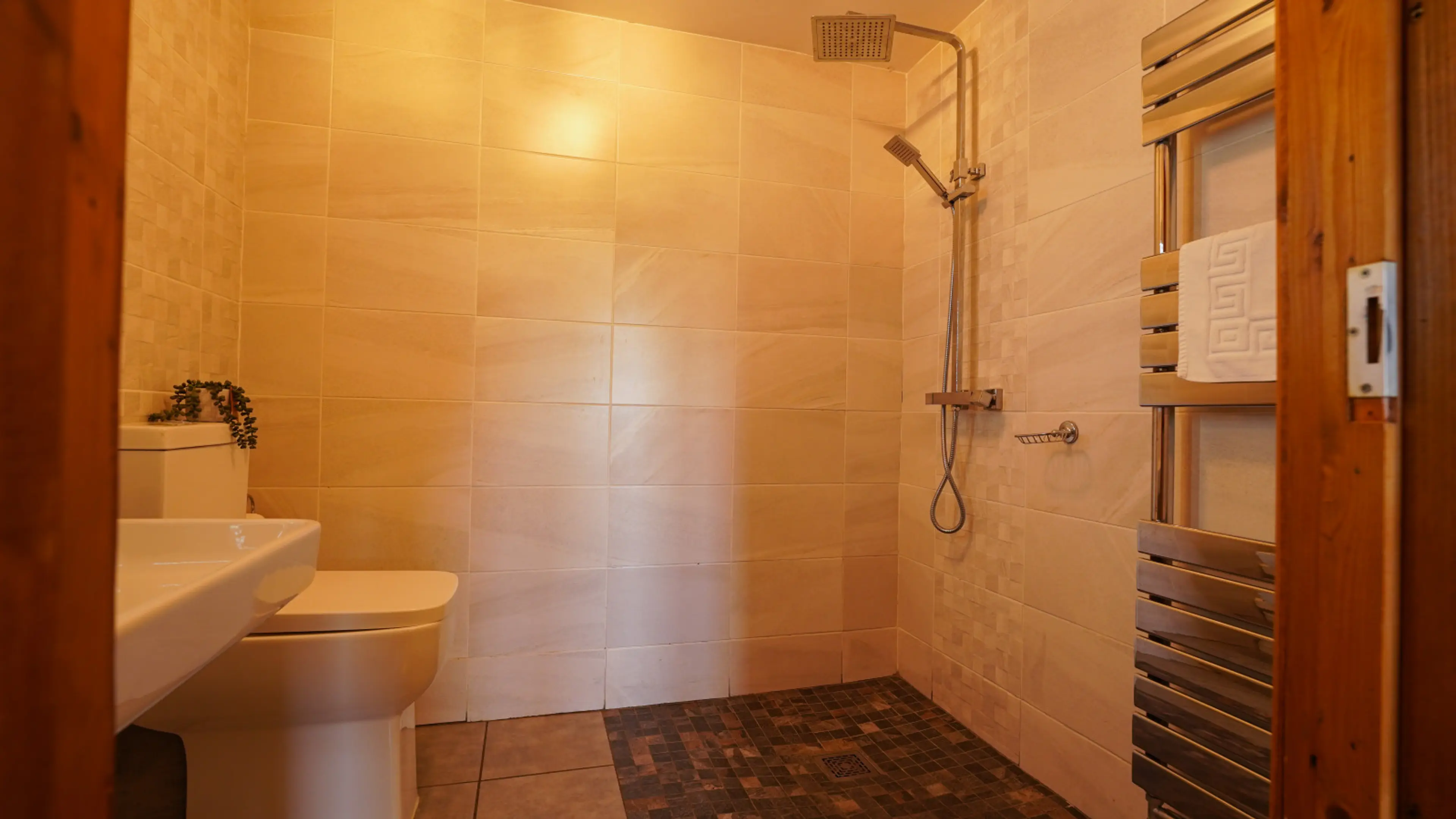 The Stone Barn Cottage - Image 37