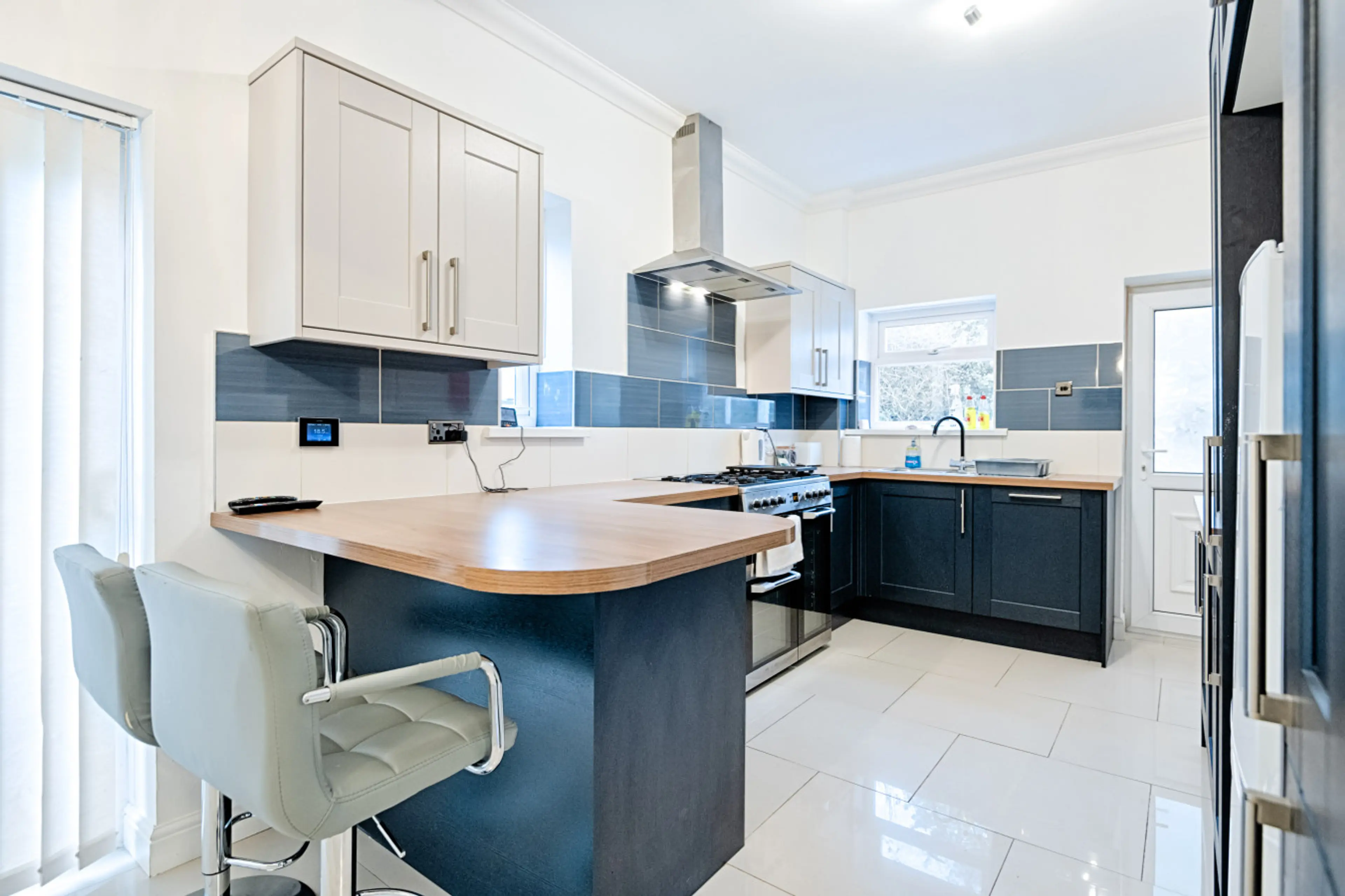 36 Bon-Y-Maen Road - Image 63