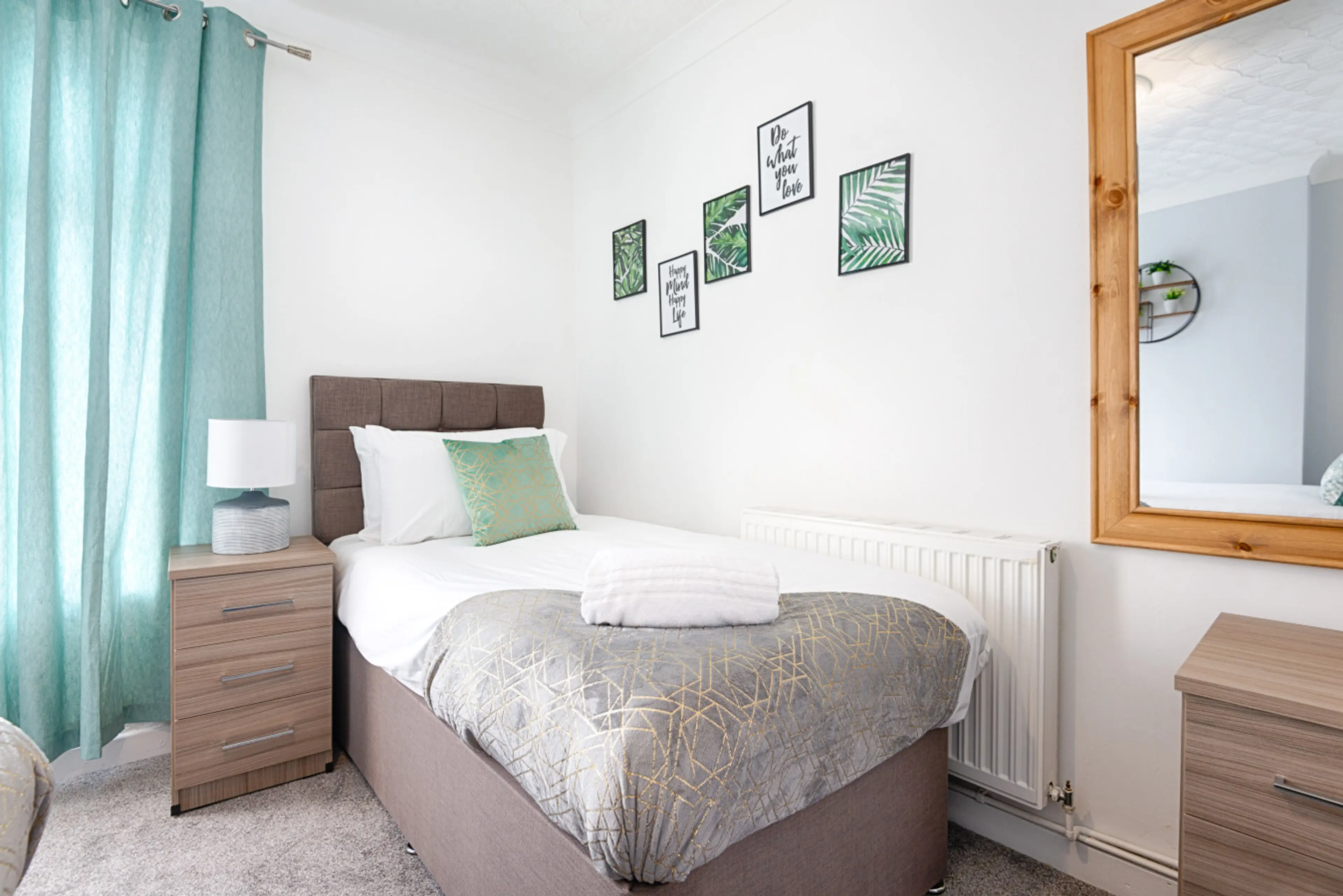 7 Campbell Street - Image 19