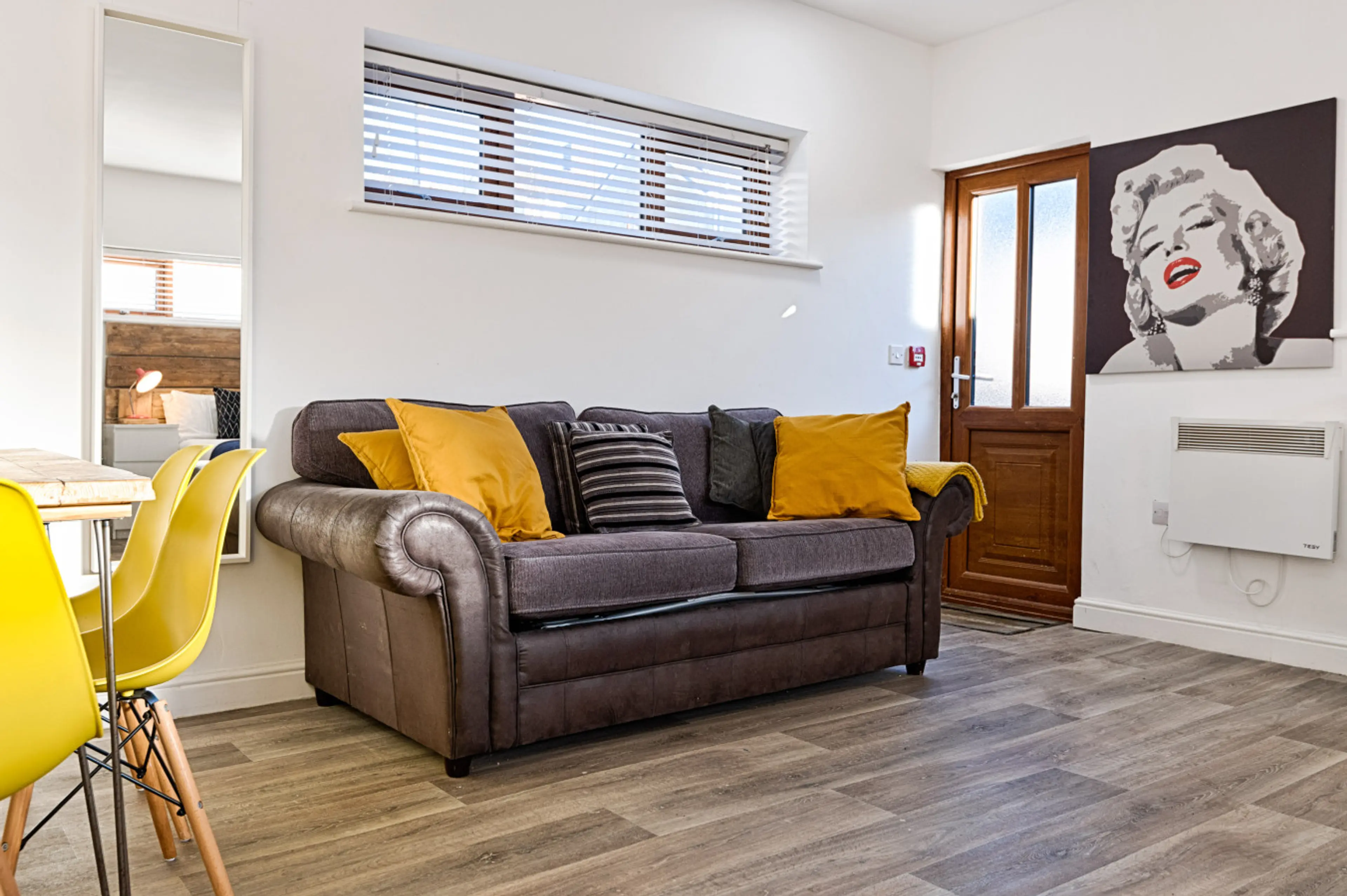 72B Ysgol Street - Image 13