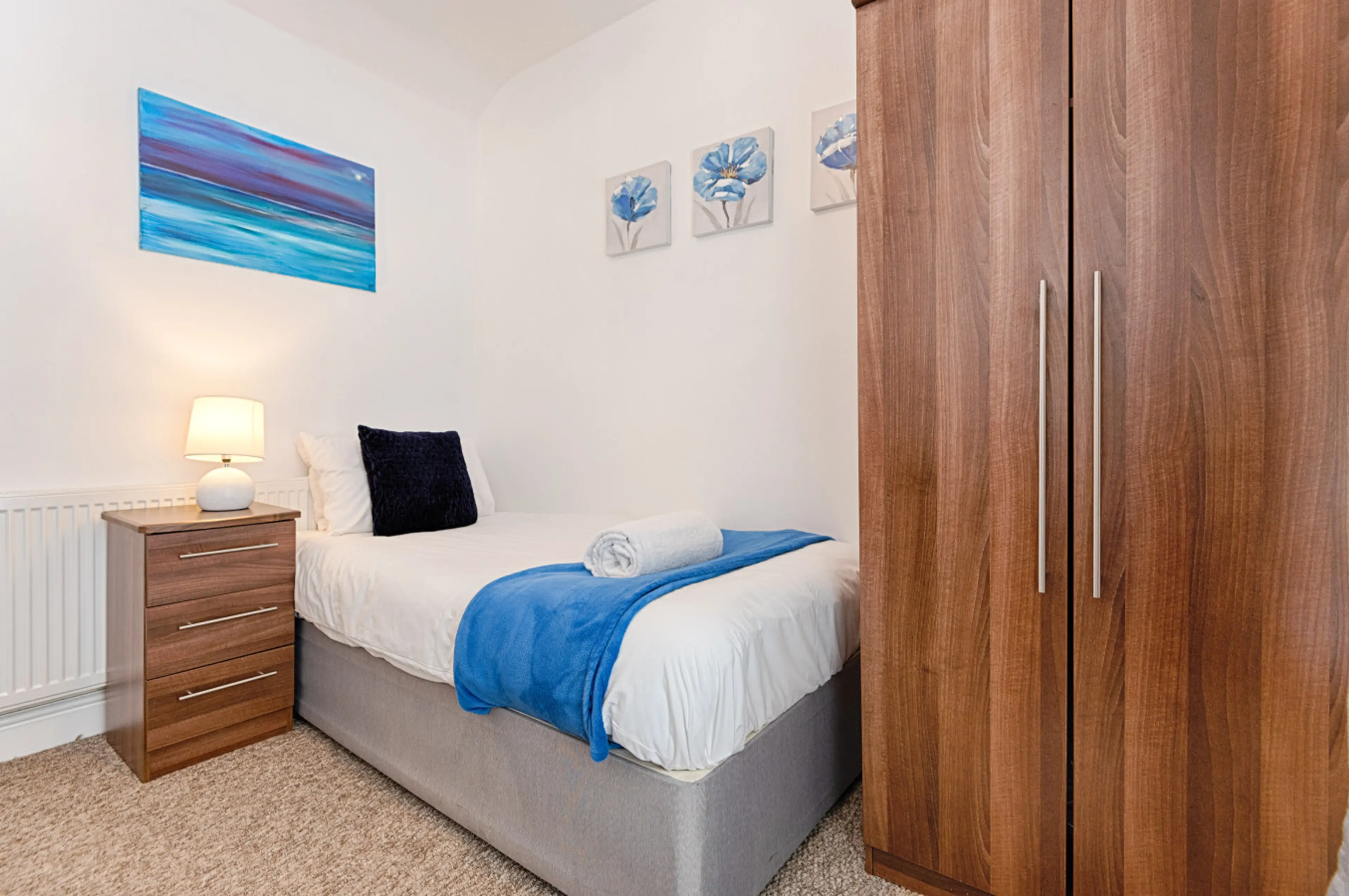 8 Castle Street - Image 22