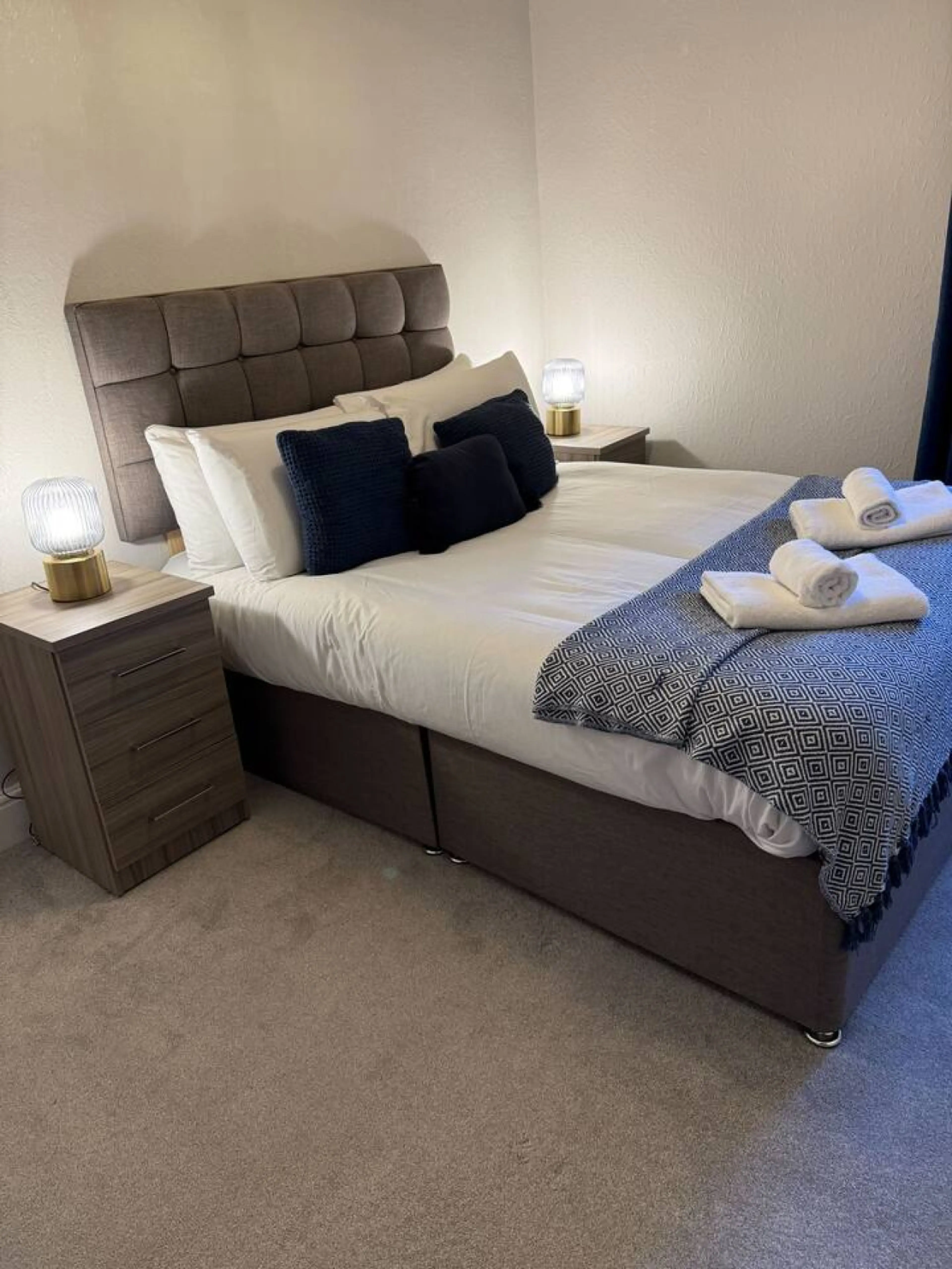 Workers Rest •3 Bed •2 Bath •Ideal for Contractors - Image 13