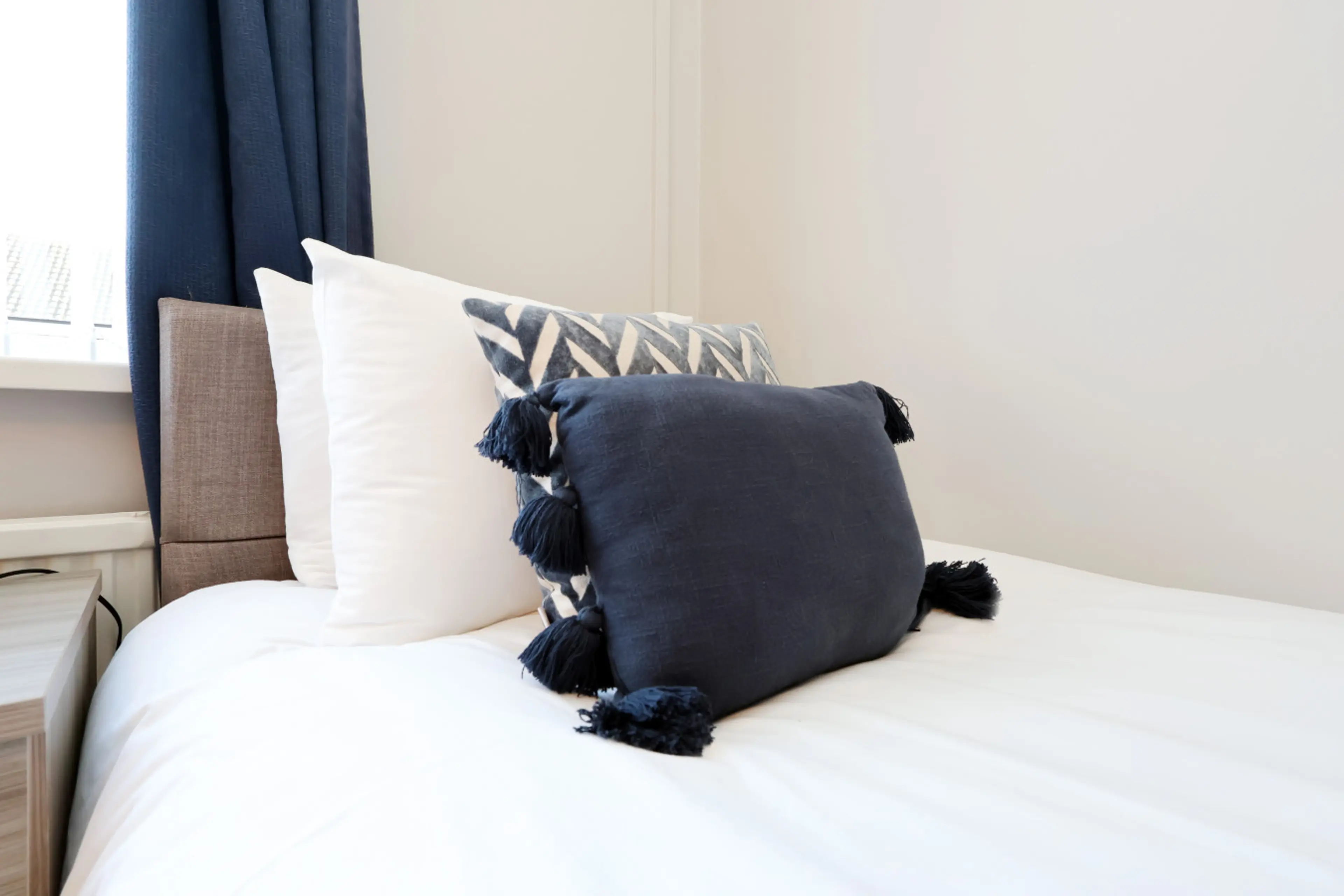 41 Pant Street - Image 6