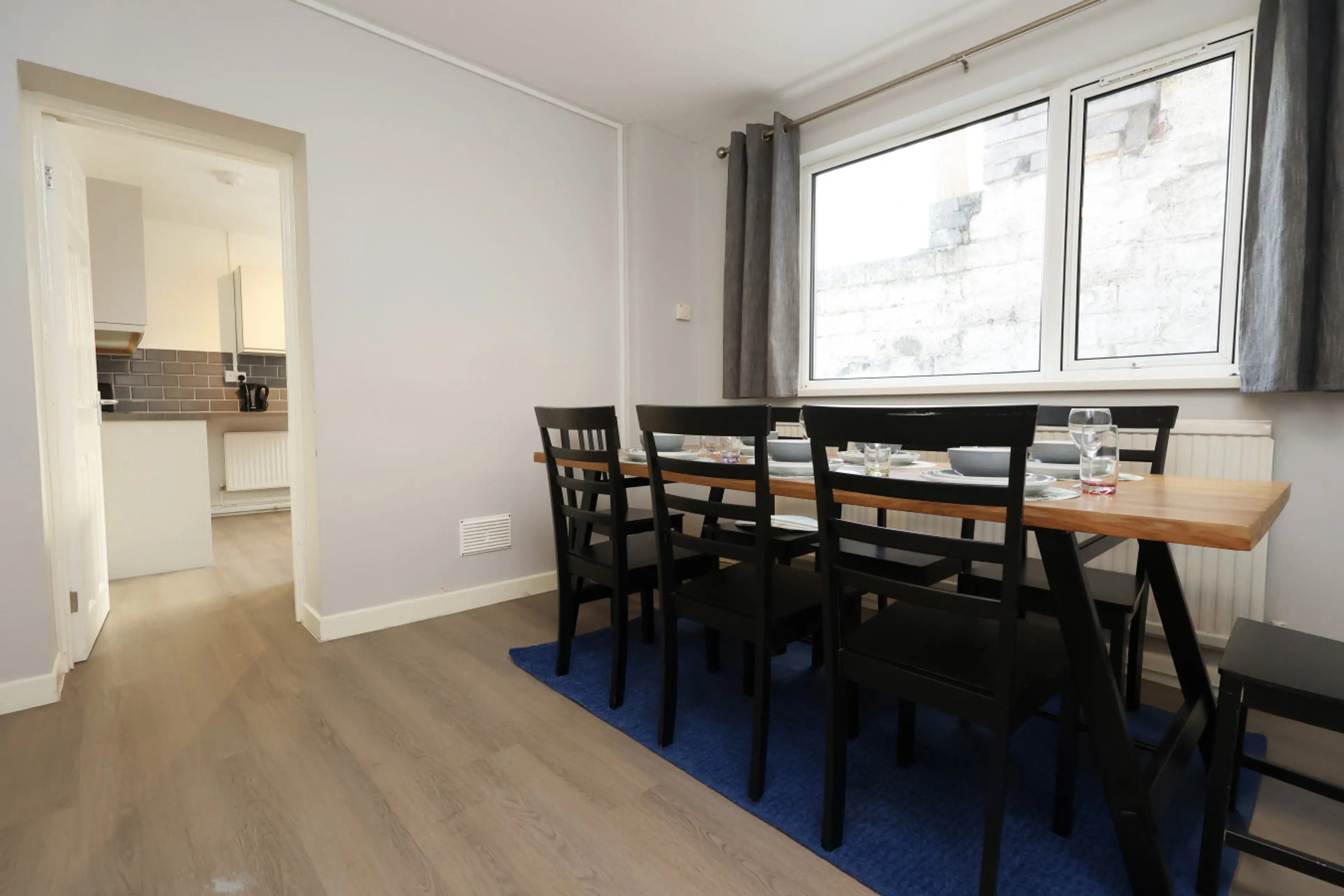 41 Pant Street - Image 45