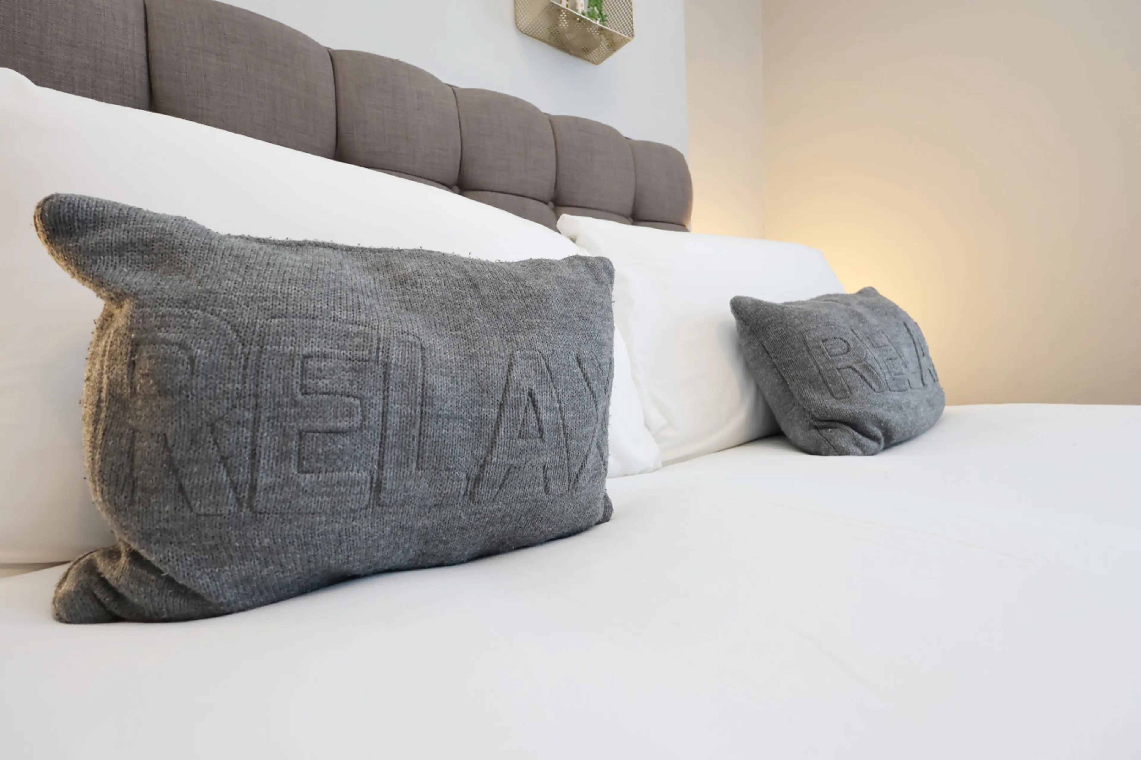 41 Pant Street - Image 41